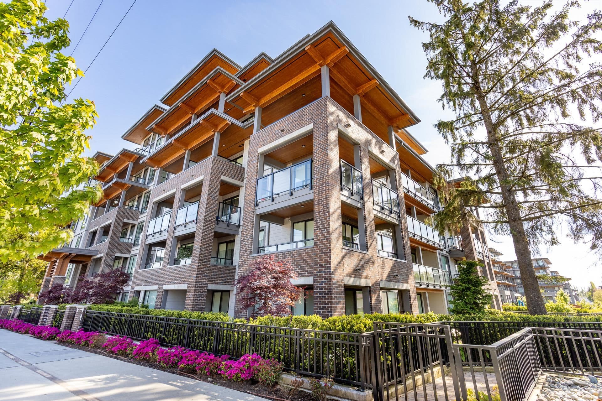 321 - 7599 15th Street, Burnaby, V3N 0H9 — photo 2