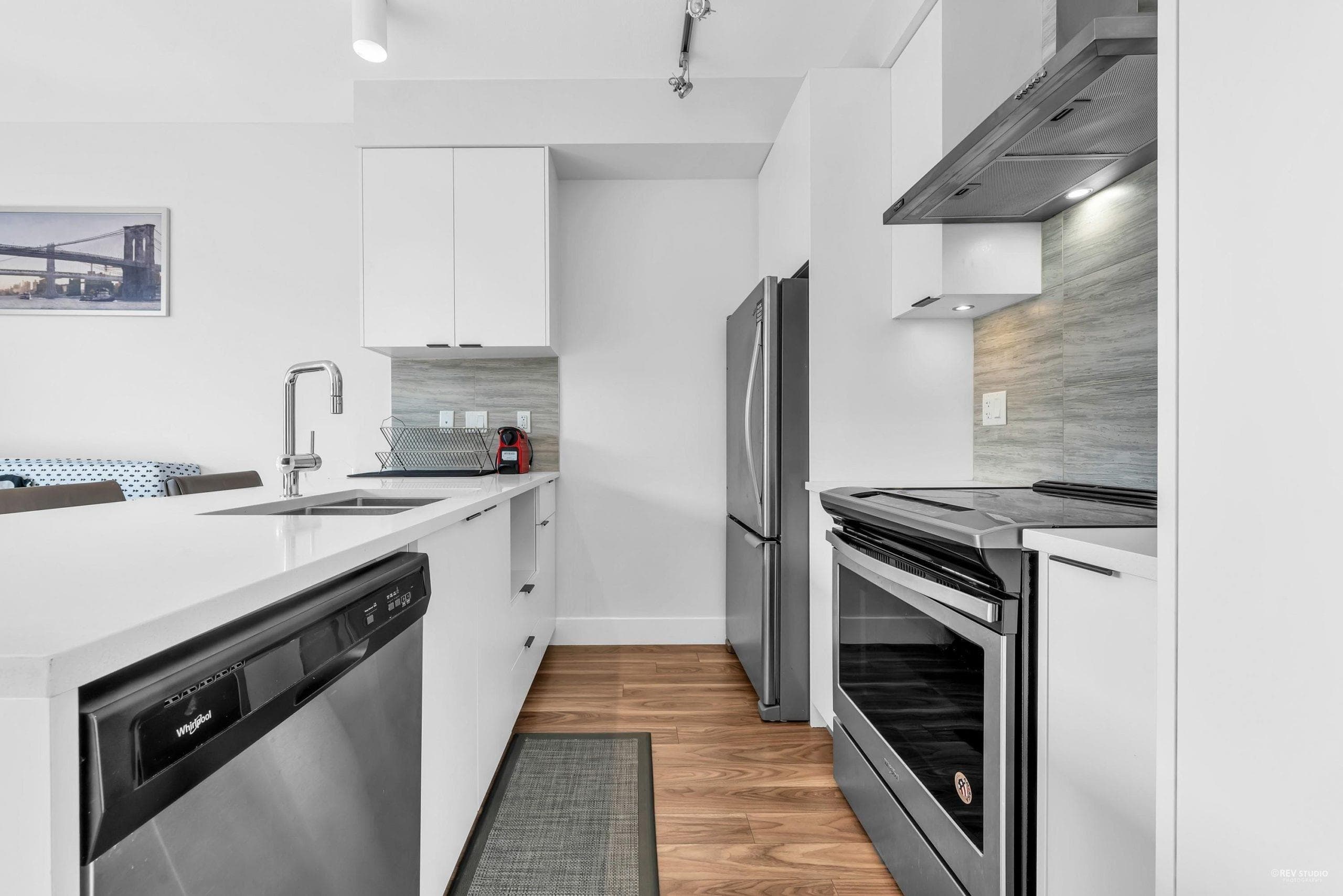 PH - 5355 Lane Street, Burnaby, V5H 2H5 — photo 3