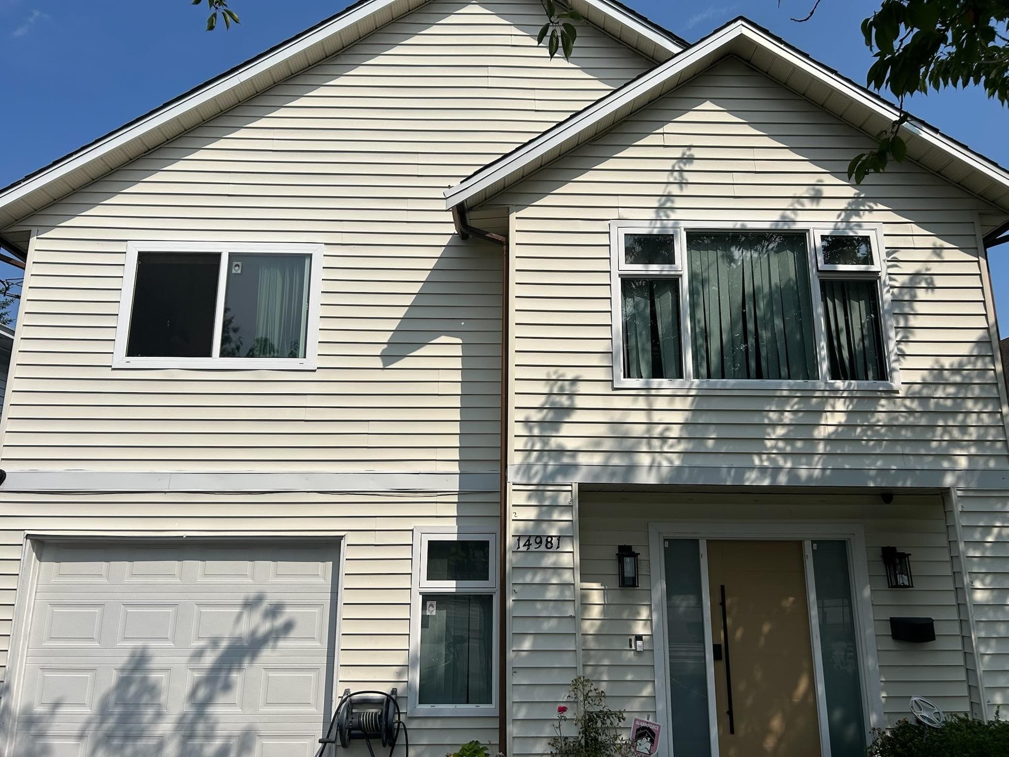 14981 98 Avenue, Surrey