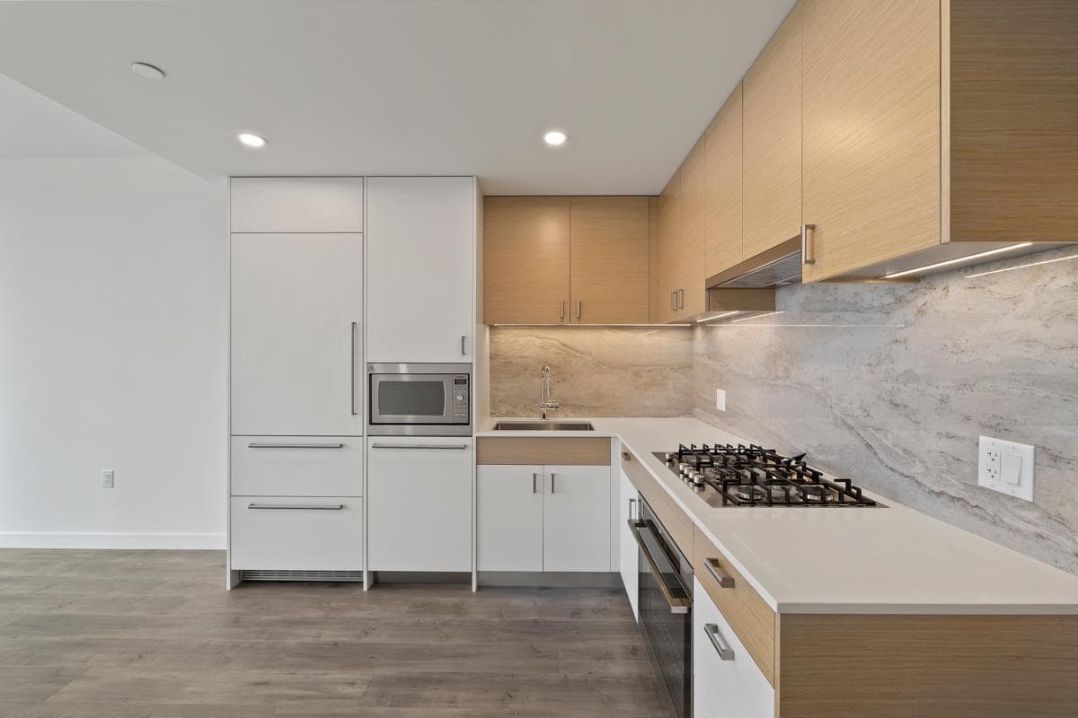2201 - 200 Klahanie Court, West Vancouver, V7P 0E4 — photo 4