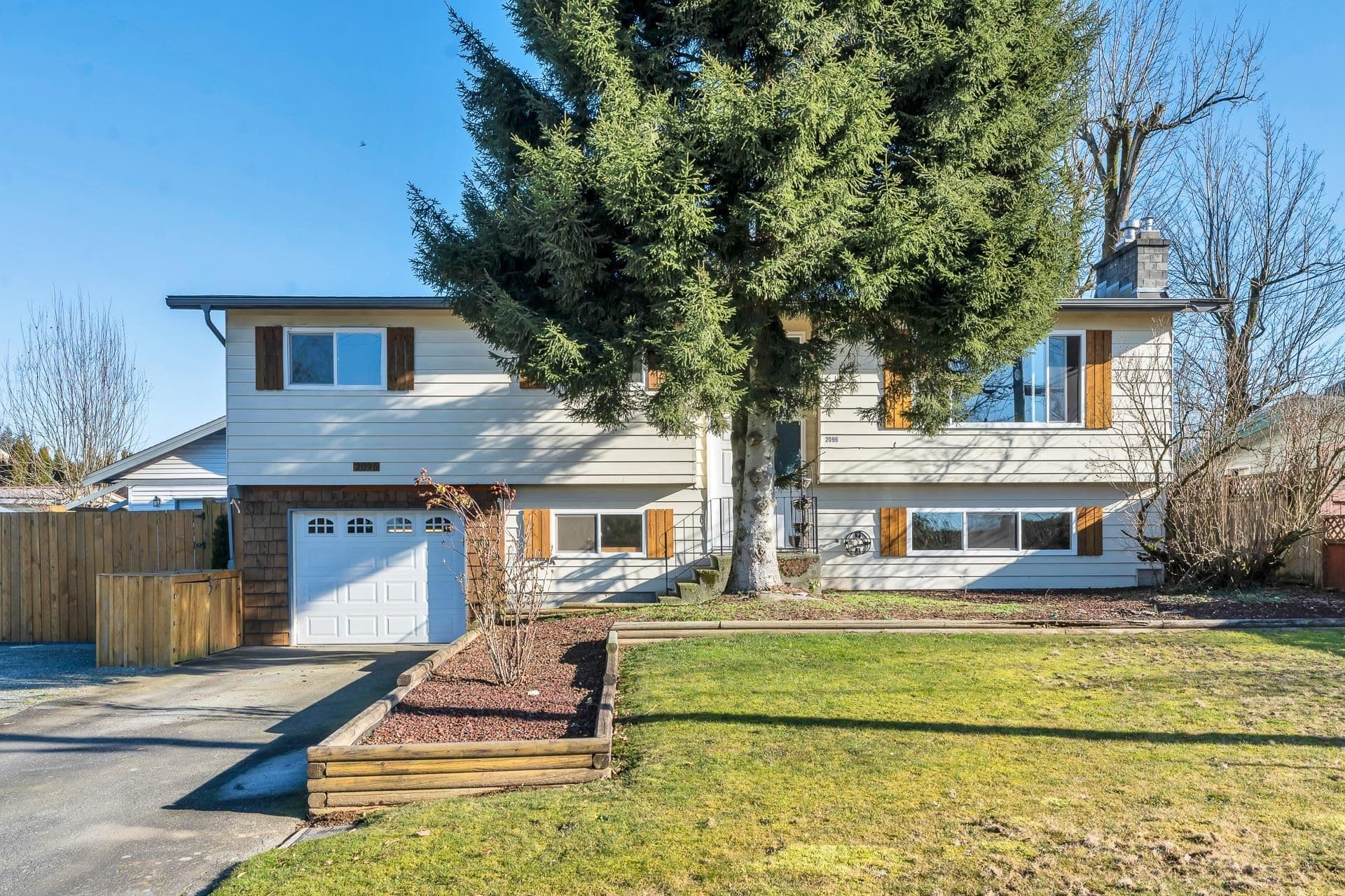 2096 Martens Street, Abbotsford