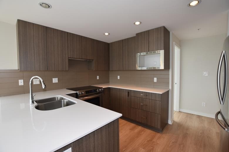 603 - 125 Columbia Street, New Westminster, V3L 0G8 — photo 3