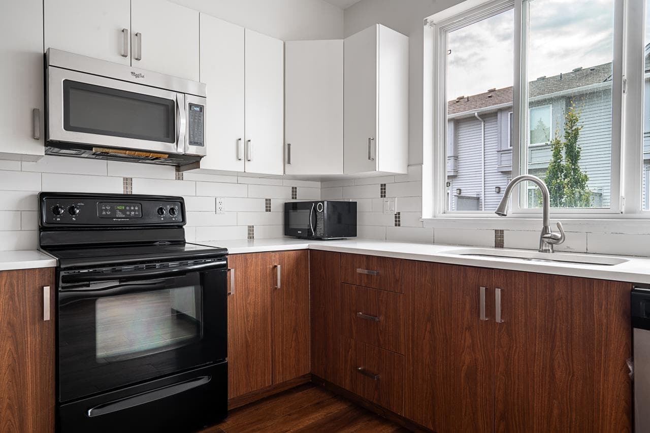 29 - 5858 142 Street, Surrey, V3X 0H2 — photo 3
