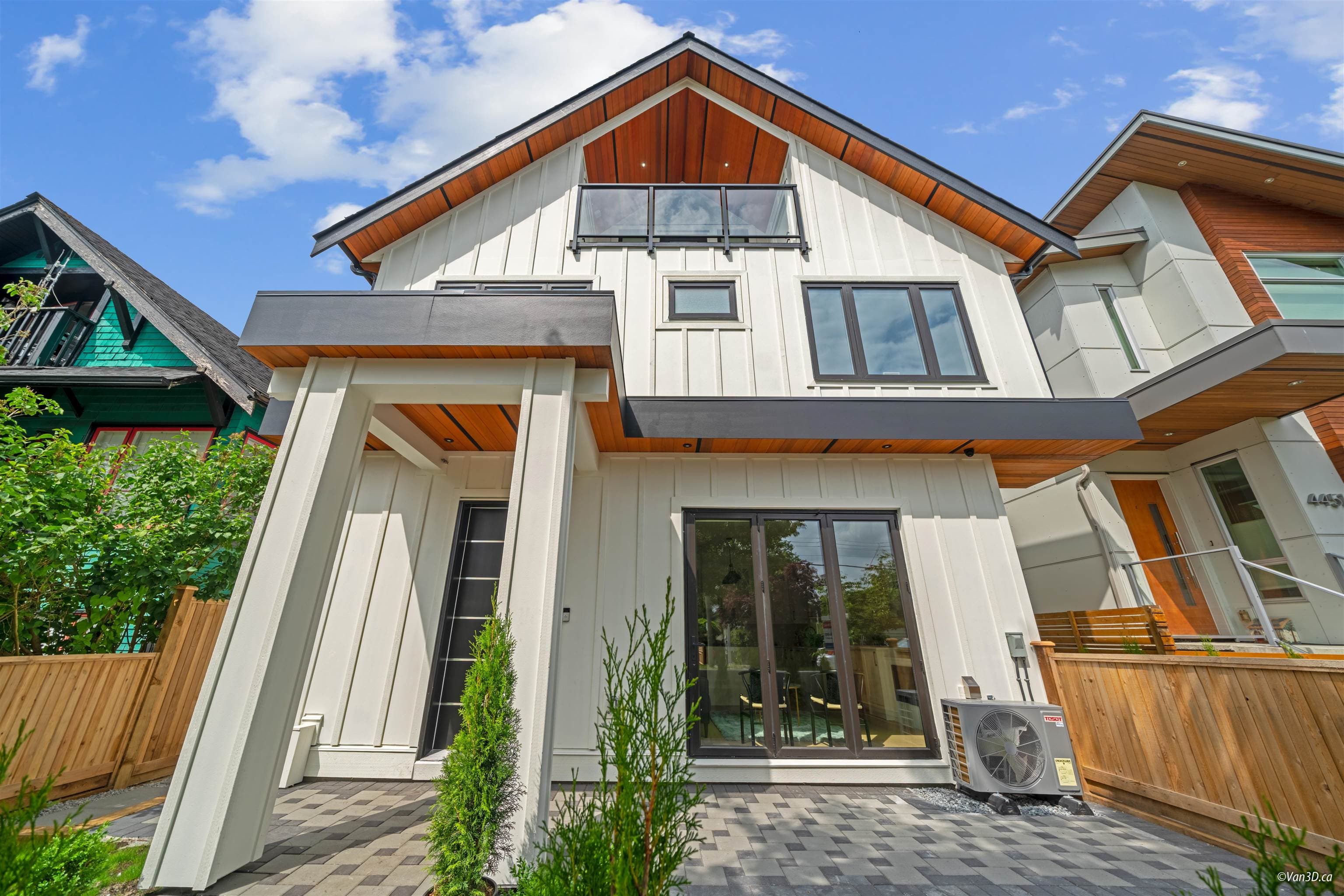1 - 4463 Walden Street, Vancouver, V5V 3S4 — photo 3
