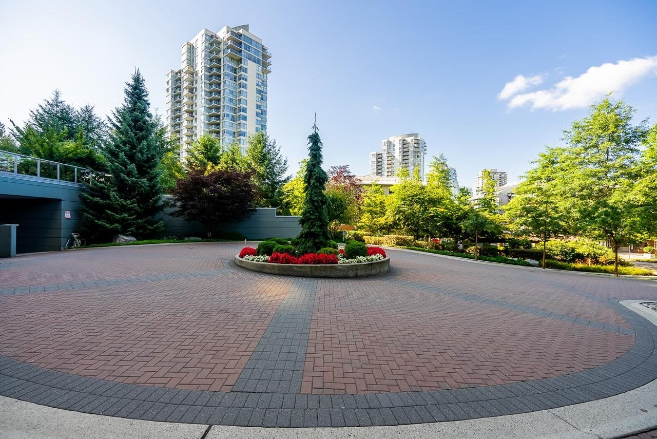 2202 - 290 Newport Drive, Port Moody, V3H 5N2 — photo 3