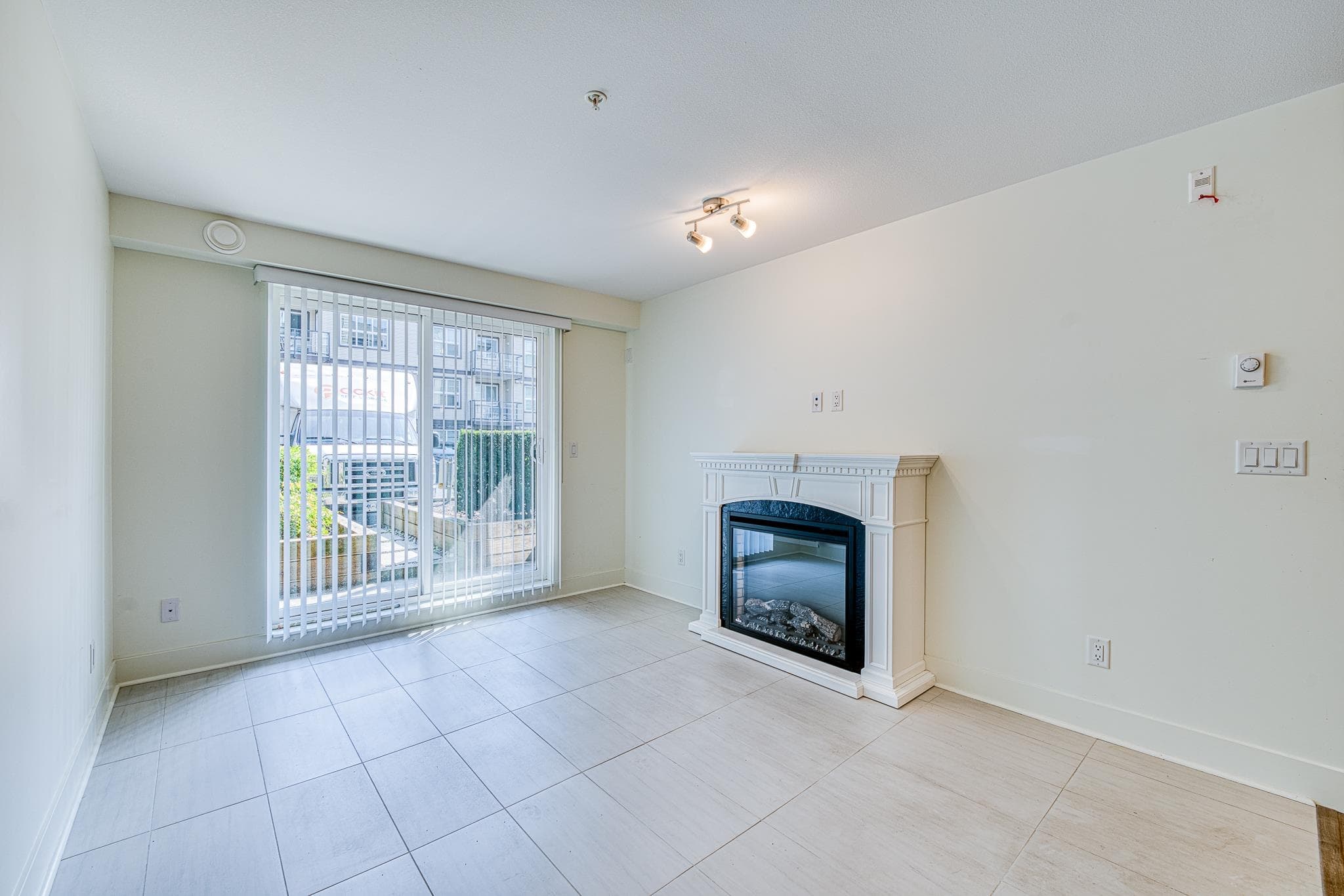 121 - 30515 Cardinal Avenue, Abbotsford, V2T 0A8 — photo 4