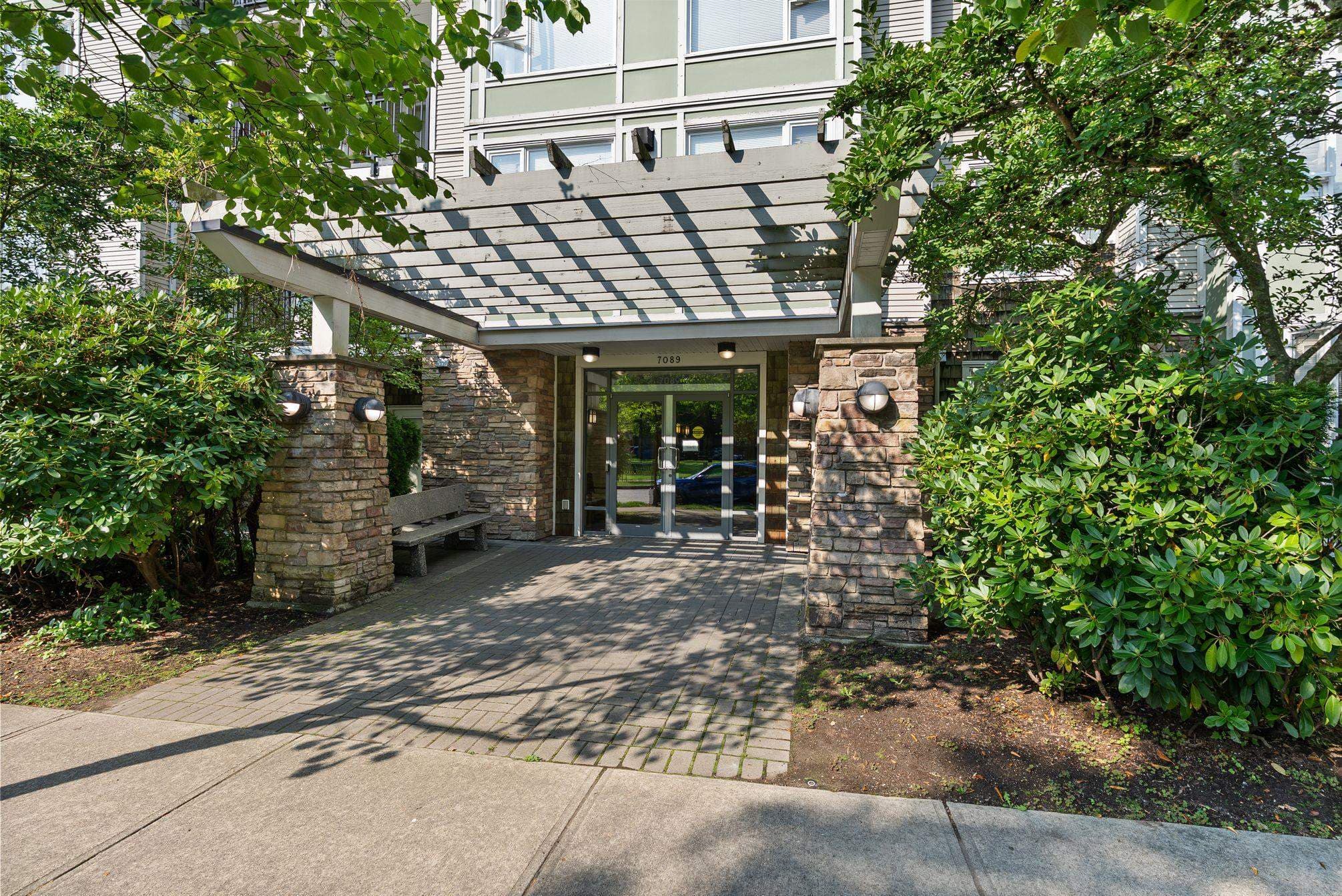 417 - 7089 Mont Royal Square, Vancouver, V5S 4W6 — photo 5