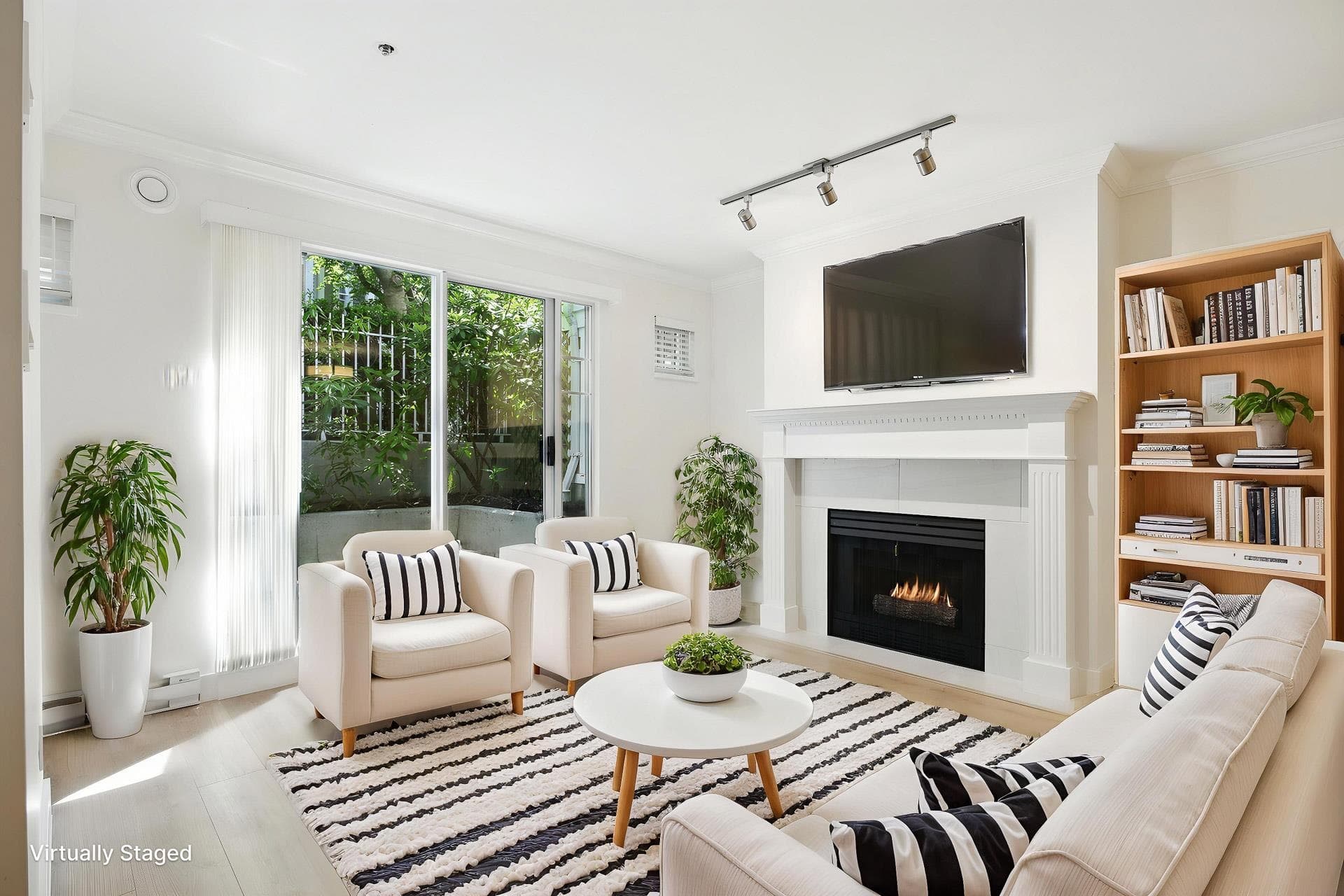 19 - 2885 E Kent Avenue North, Vancouver