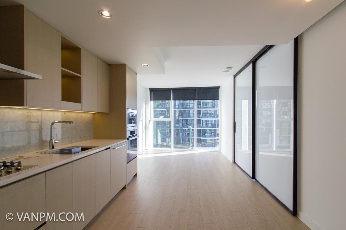 683 - 87 Nelson Street, Vancouver, V6Z 0E8 — photo 2