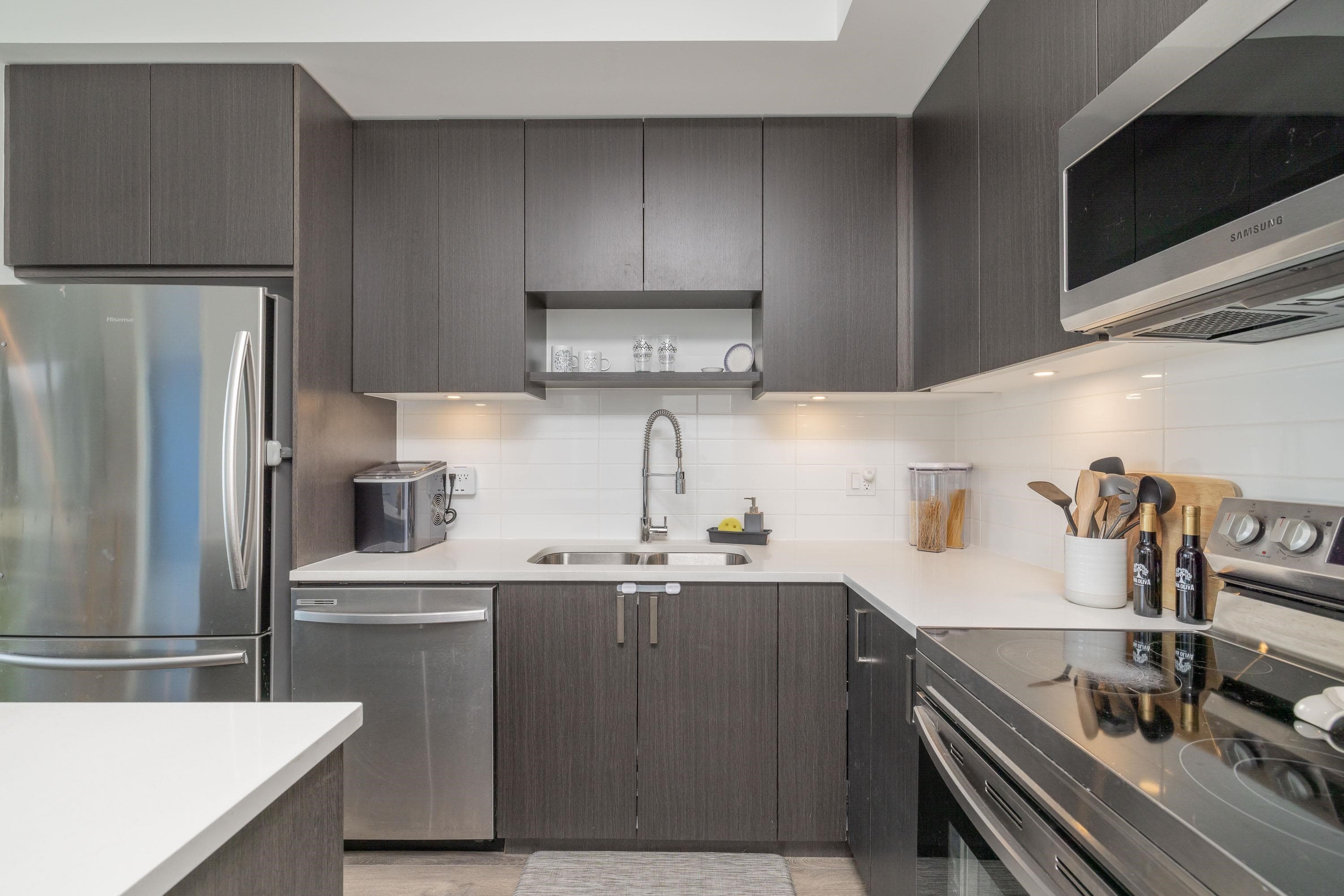 212 - 13623 81a Avenue, Surrey, V3W 3N7 — photo 4