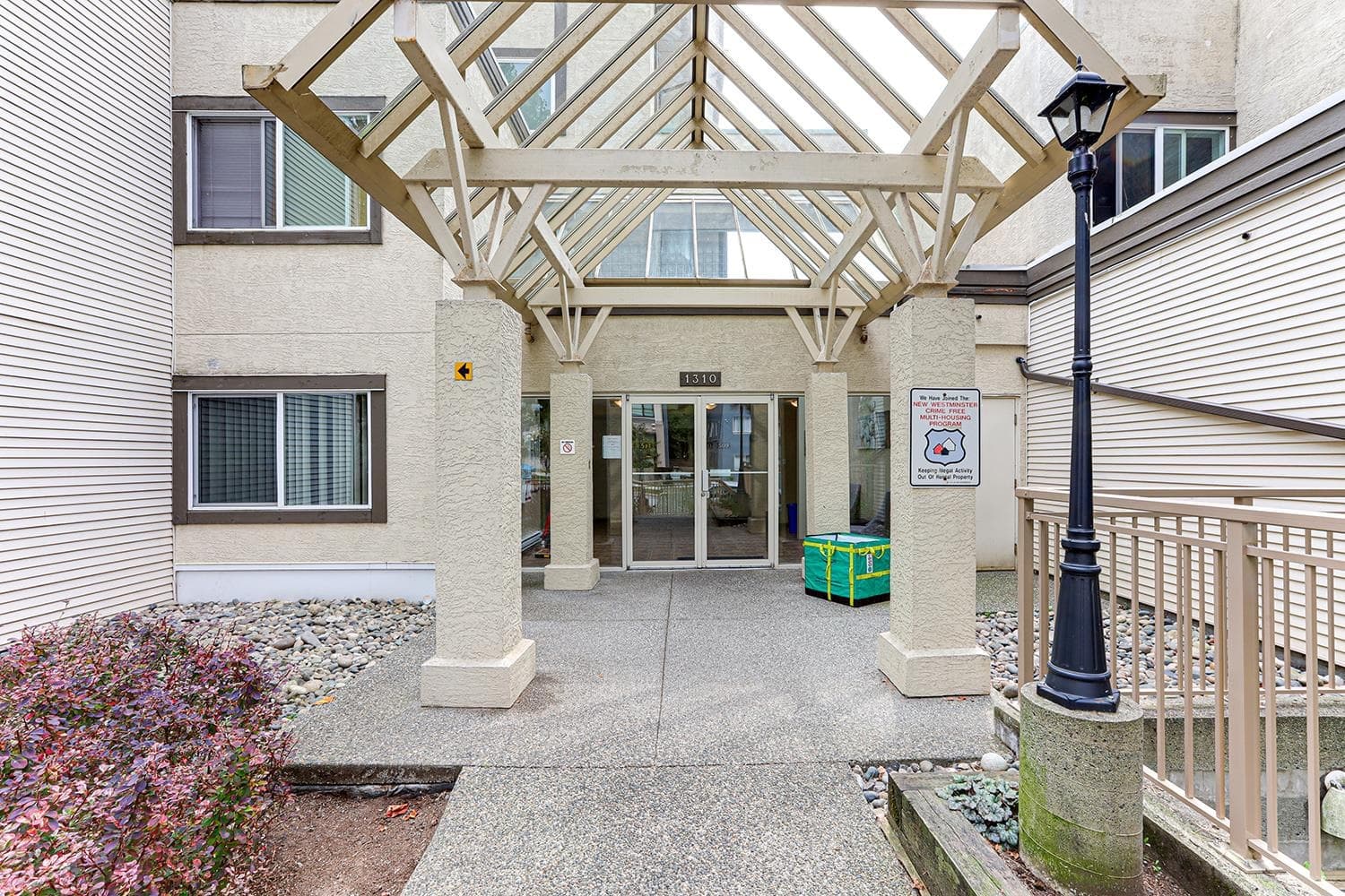 614 - 1310 Cariboo Street, New Westminster, V3M 1X2 — photo 4