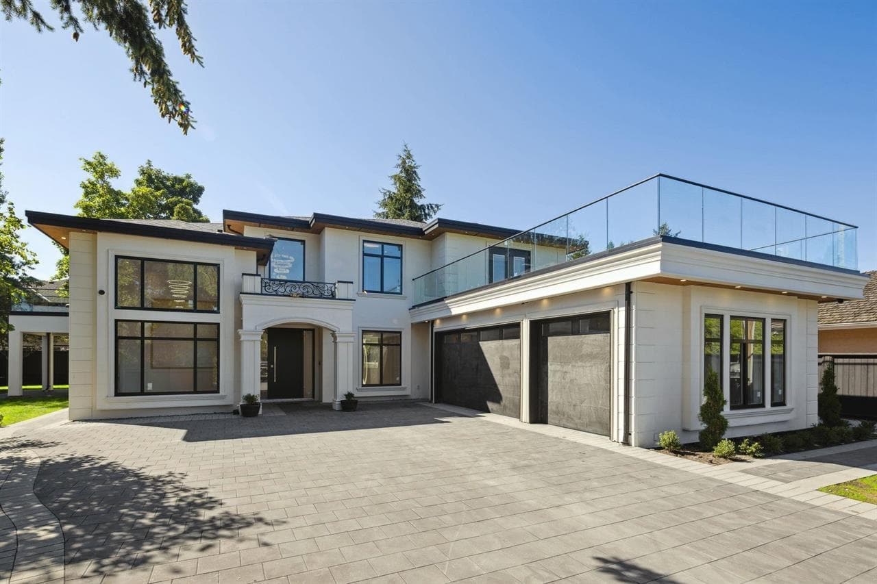 9371 Pinewell Crescent, Richmond