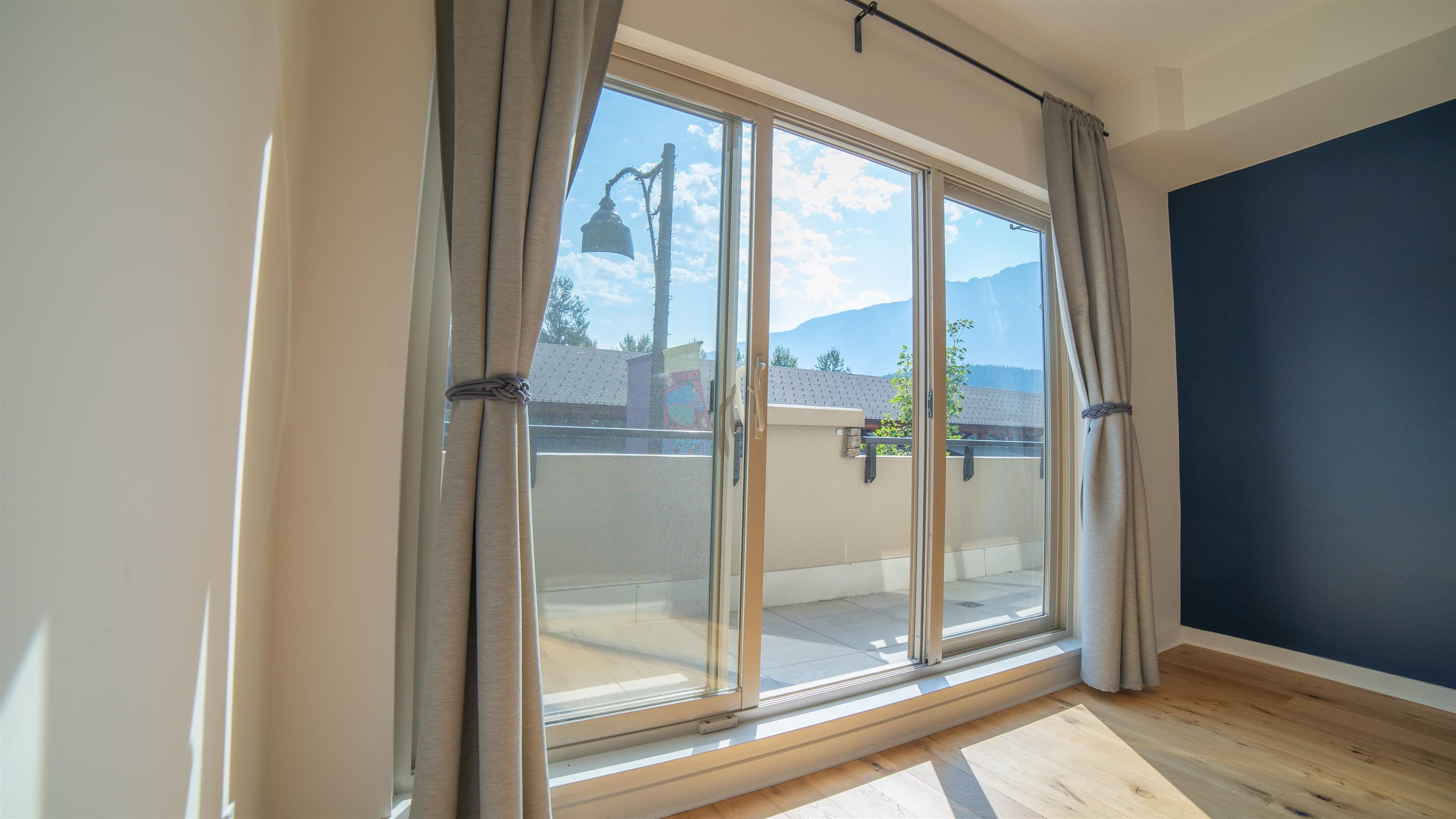 208 - 7445 Frontier Street, Pemberton, V0N 2L1 — photo 4