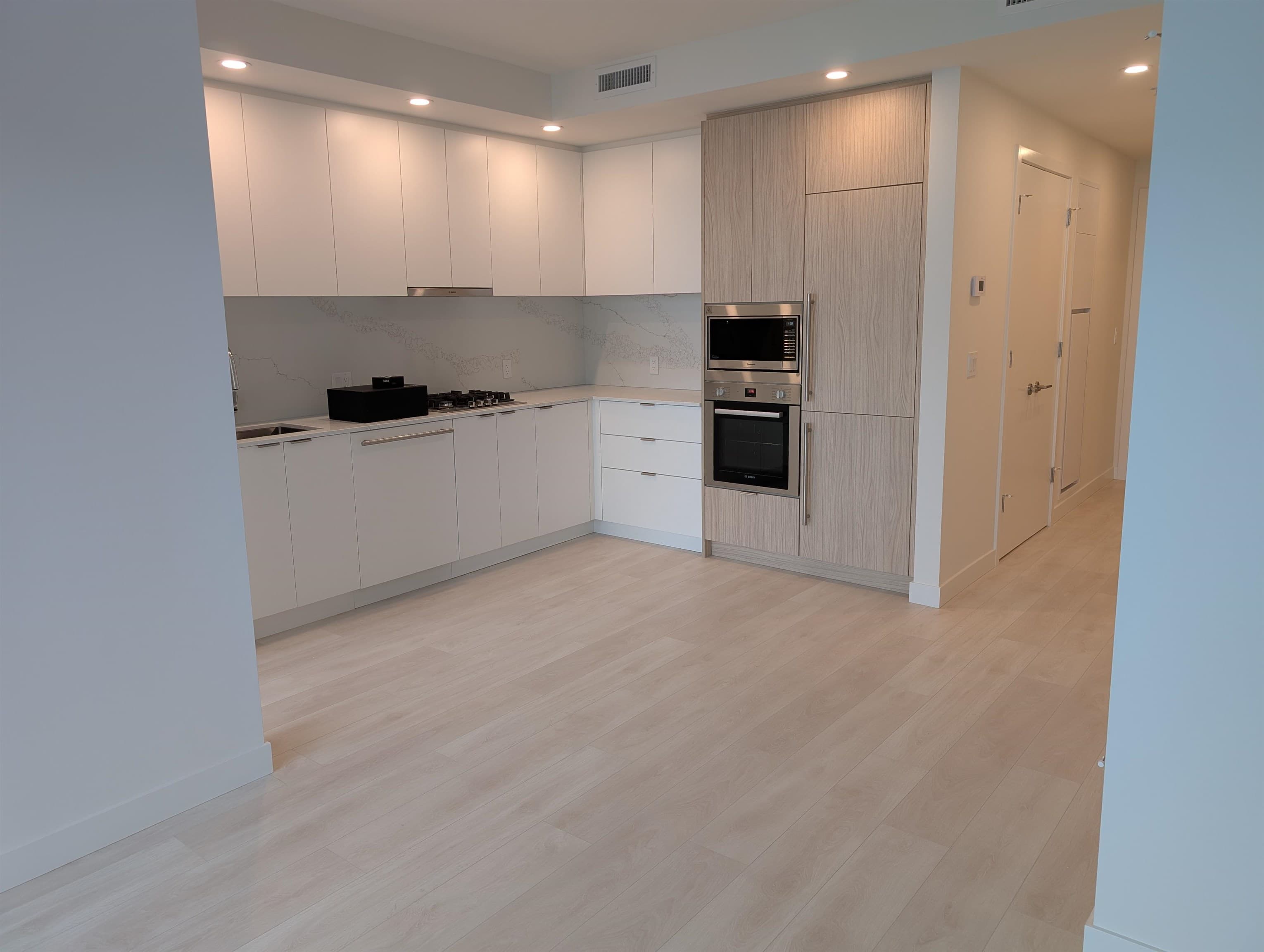 2803 - 537 Cottonwood Avenue, Coquitlam, V3J 0S4 — photo 2
