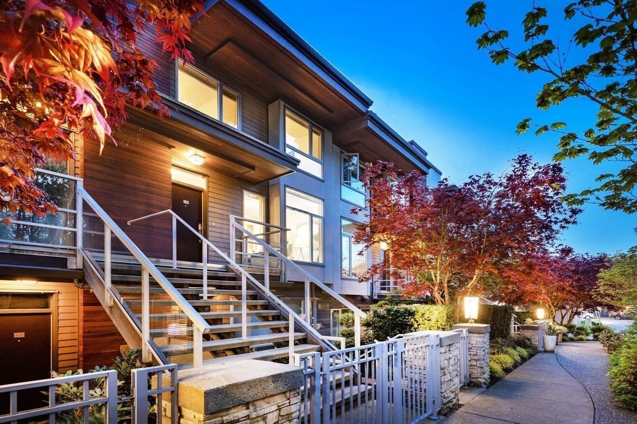204 - 735 W 15th Street, North Vancouver, V7M 0B8 — photo 2