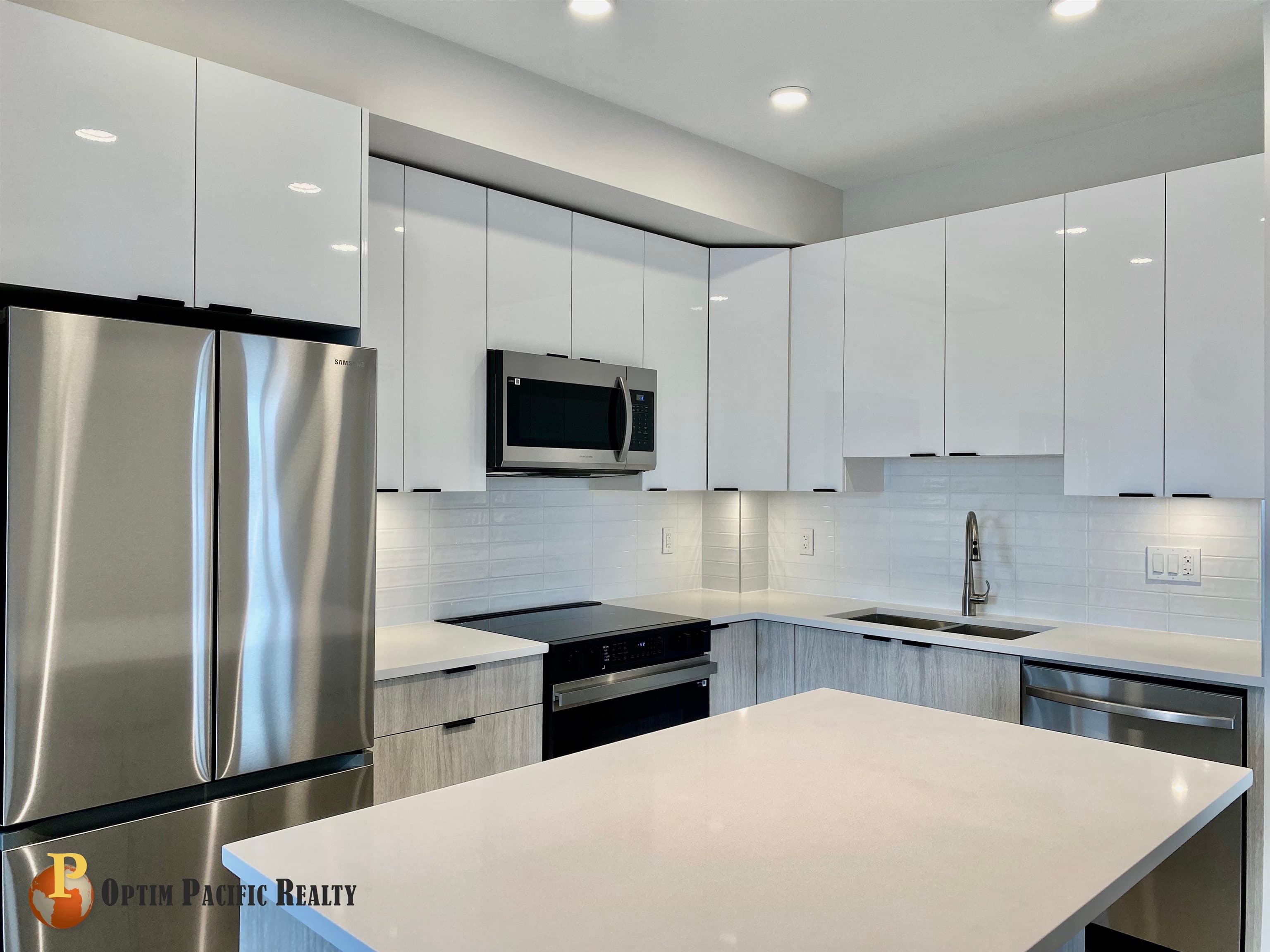 6XX - 13458 95 Avenue, Surrey, V3V 0H1 — photo 2