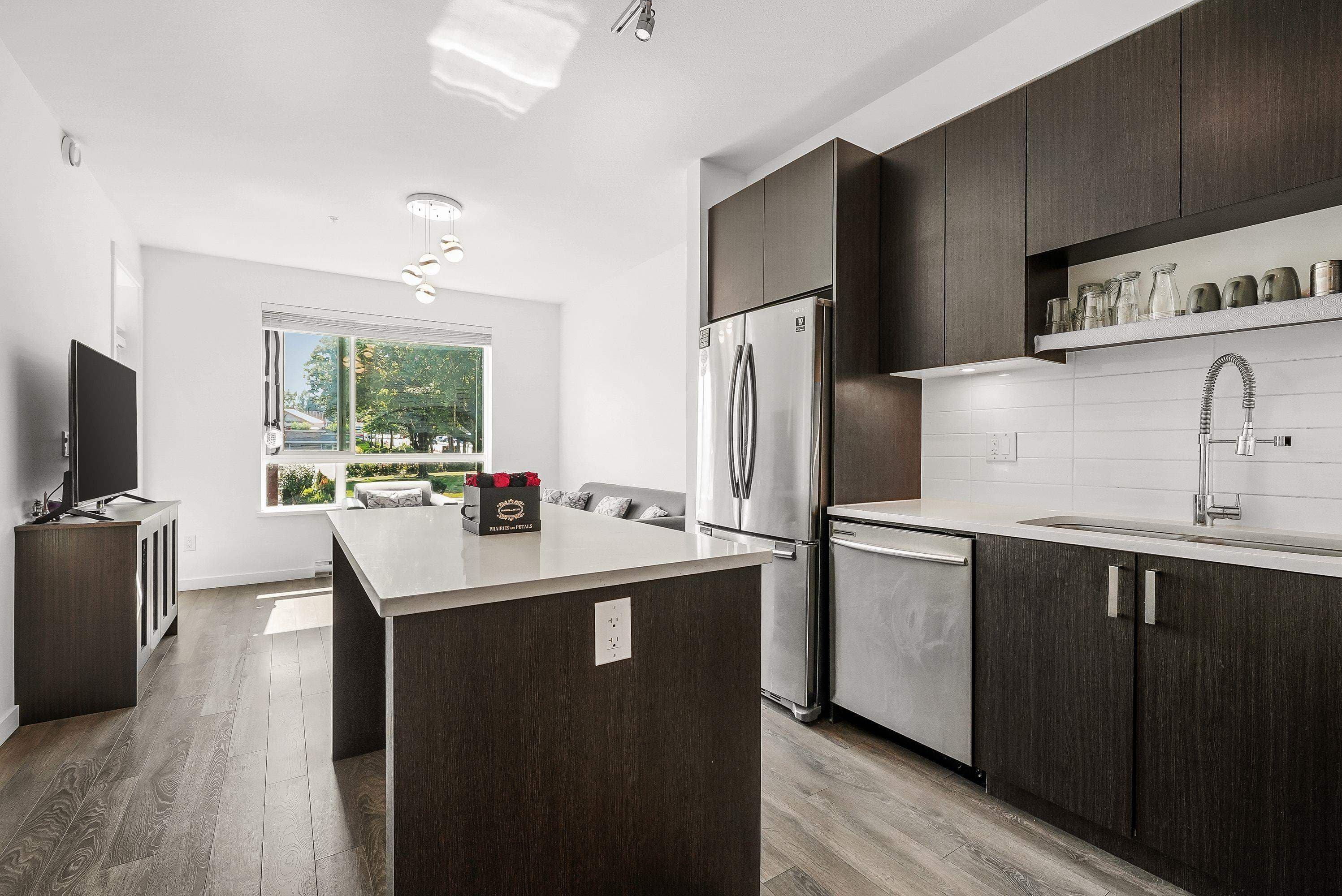 211 - 13628 81a Avenue, Surrey, V3W 3E2 — photo 3
