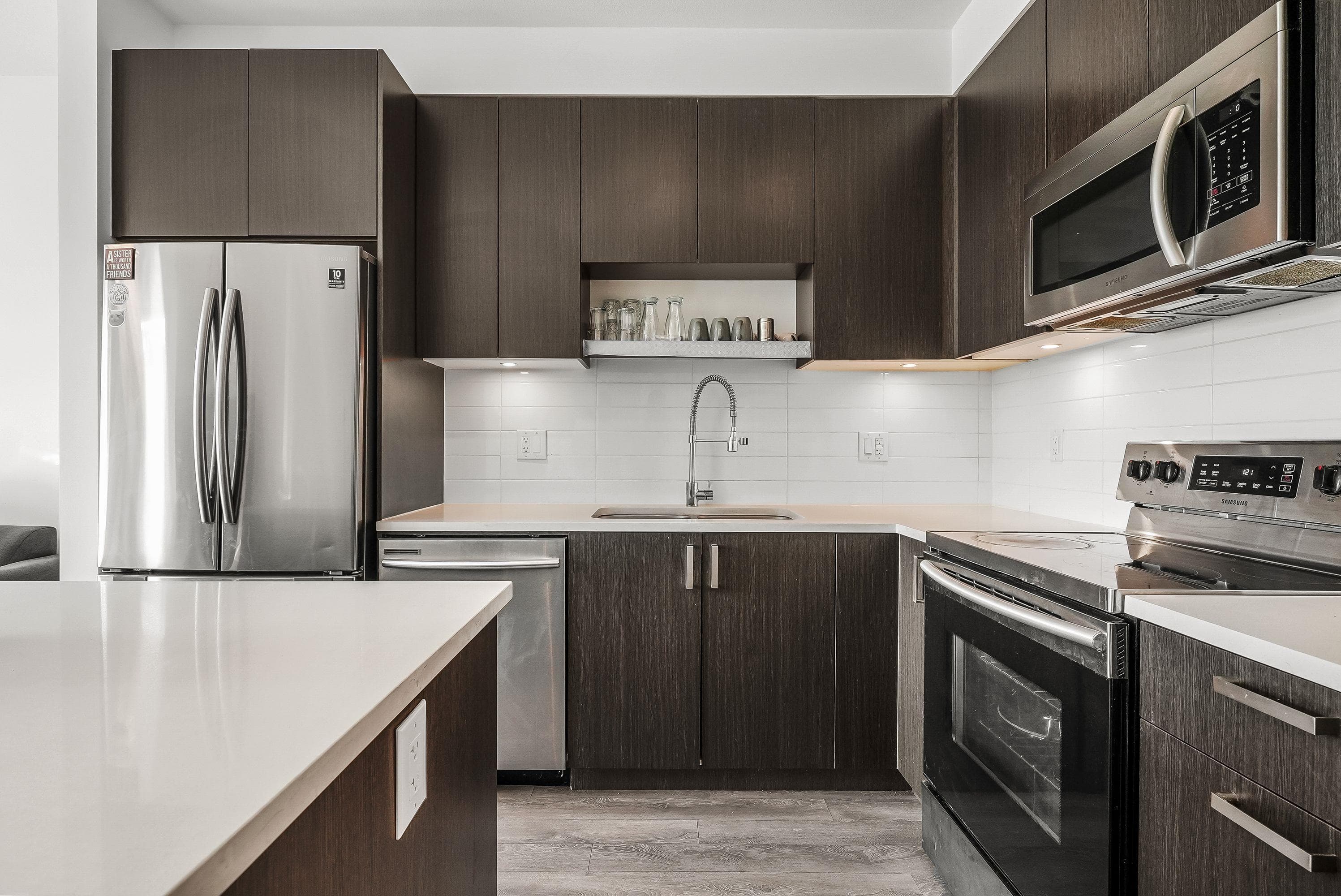 211 - 13628 81a Avenue, Surrey, V3W 3E2 — photo 4