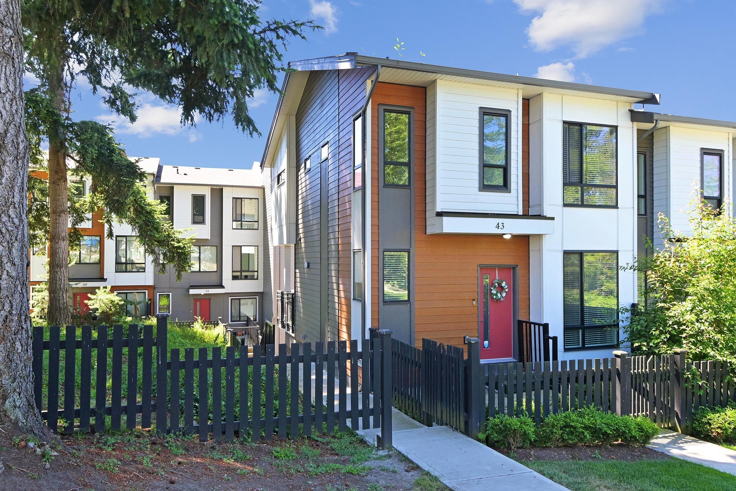 43 - 16433 19 Avenue, Surrey, V3Z 0Z1 — photo 2