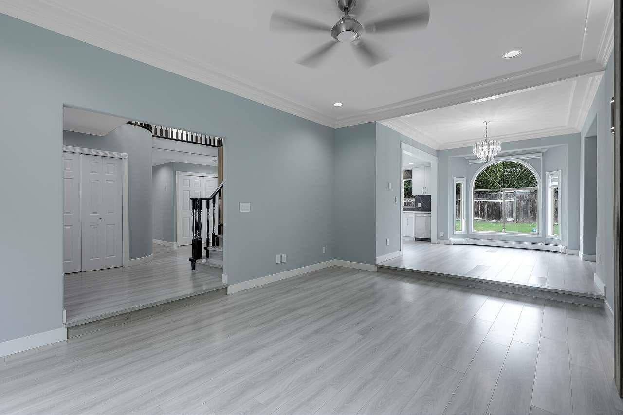 8636 141b Street, Surrey, V3W 0S3 — photo 2