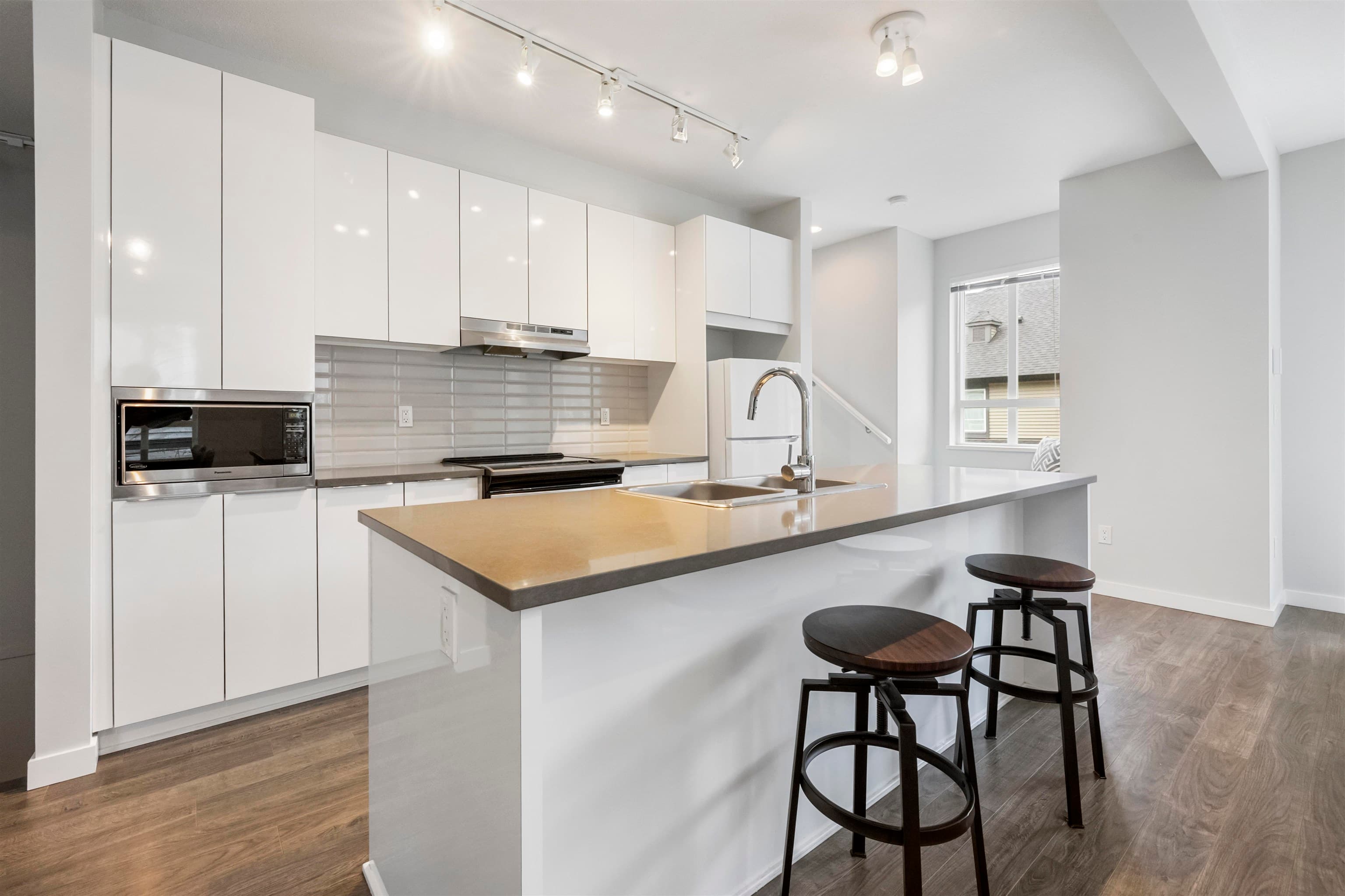 131 - 30930 Westridge Place, Abbotsford, V2T 0H6 — photo 3