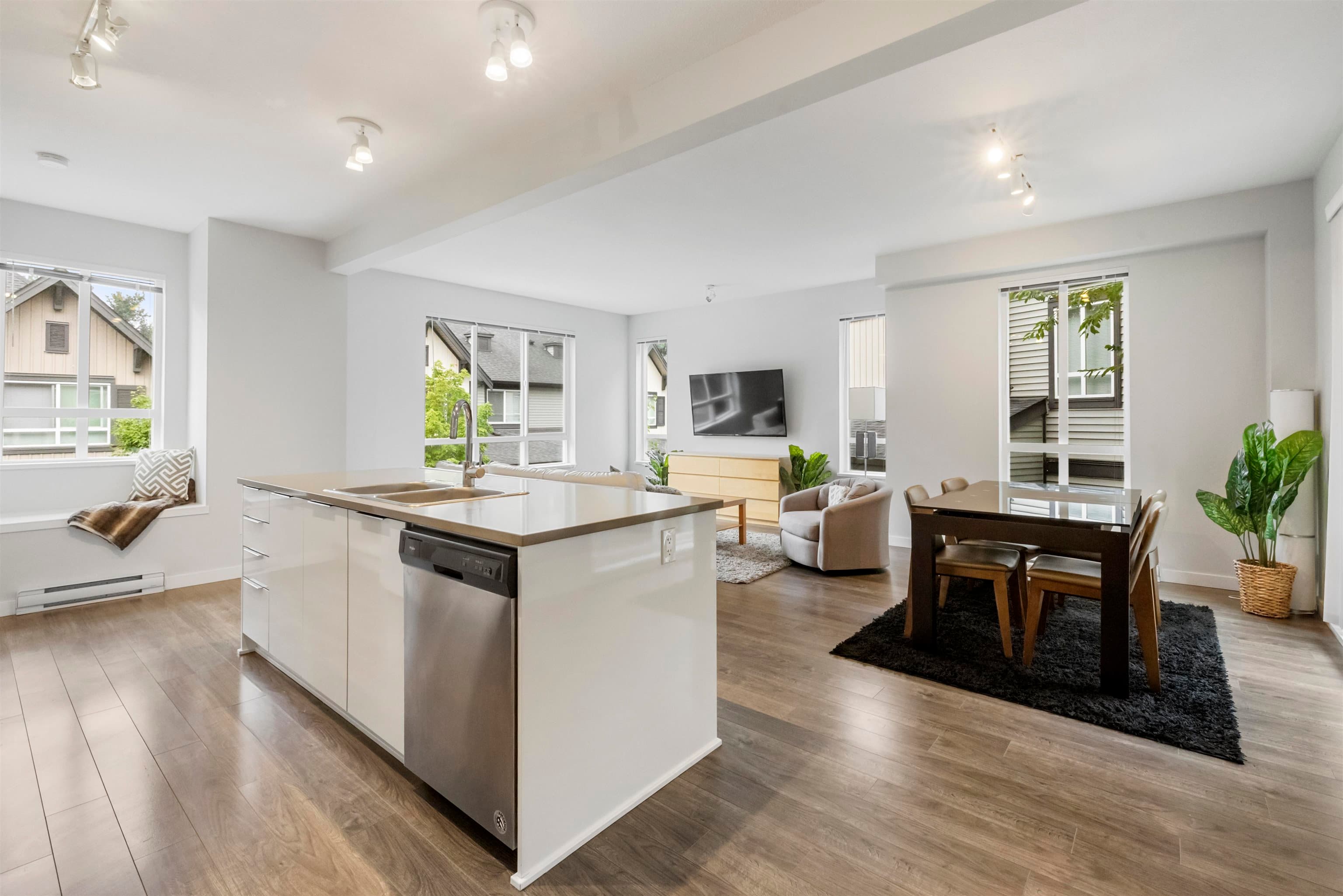 131 - 30930 Westridge Place, Abbotsford, V2T 0H6 — photo 4
