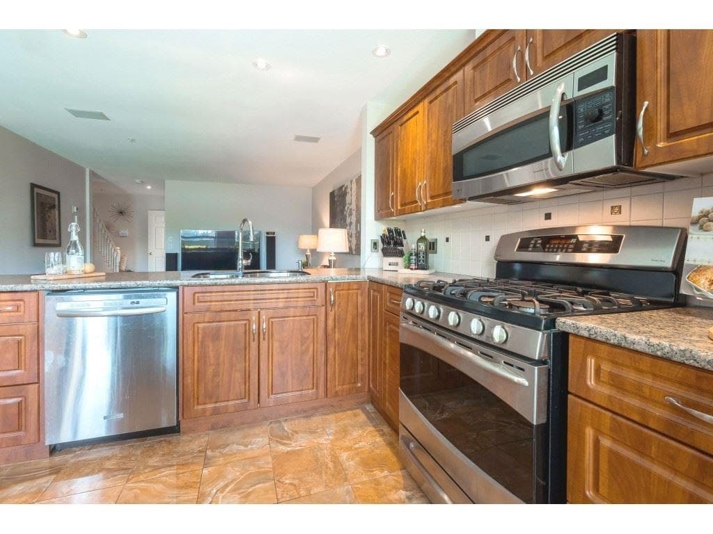 53 - 758 Riverside Drive, Port Coquitlam, V3B 7V8 — photo 4