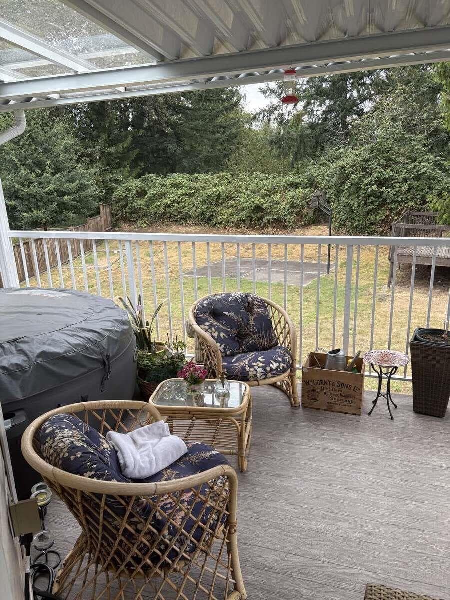 12400 Nikola Street, Pitt Meadows, V3Y 2K8 — photo 5