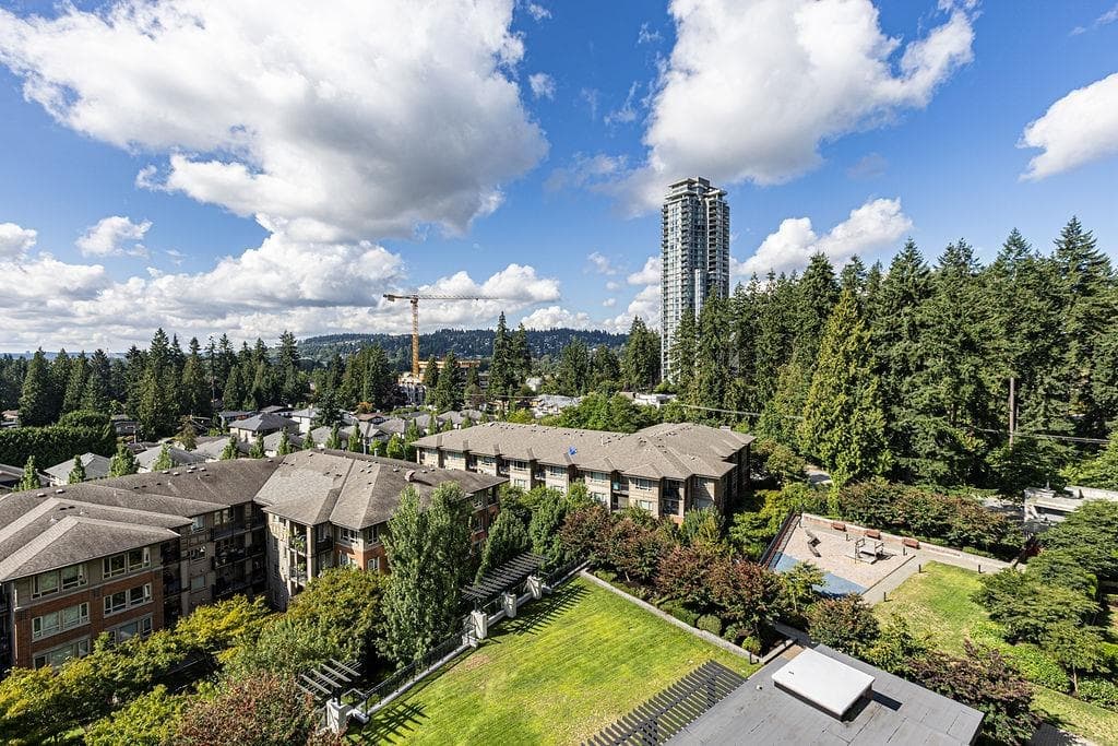 803 - 3100 Windsor Gate, Coquitlam, V3B 0P3 — photo 3