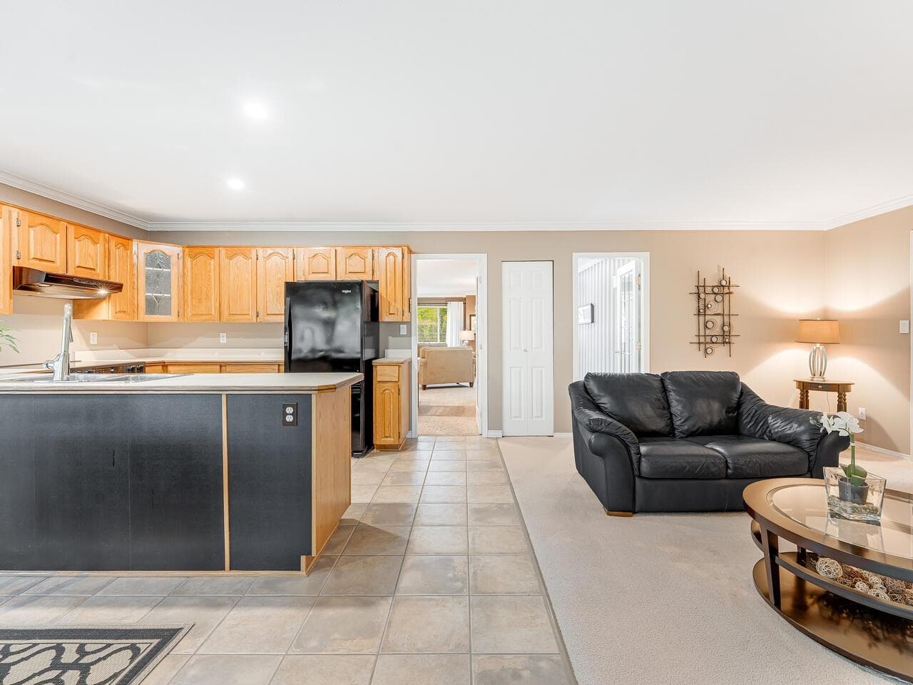 18842 64 Avenue, Surrey, V3S 7T9 — photo 5