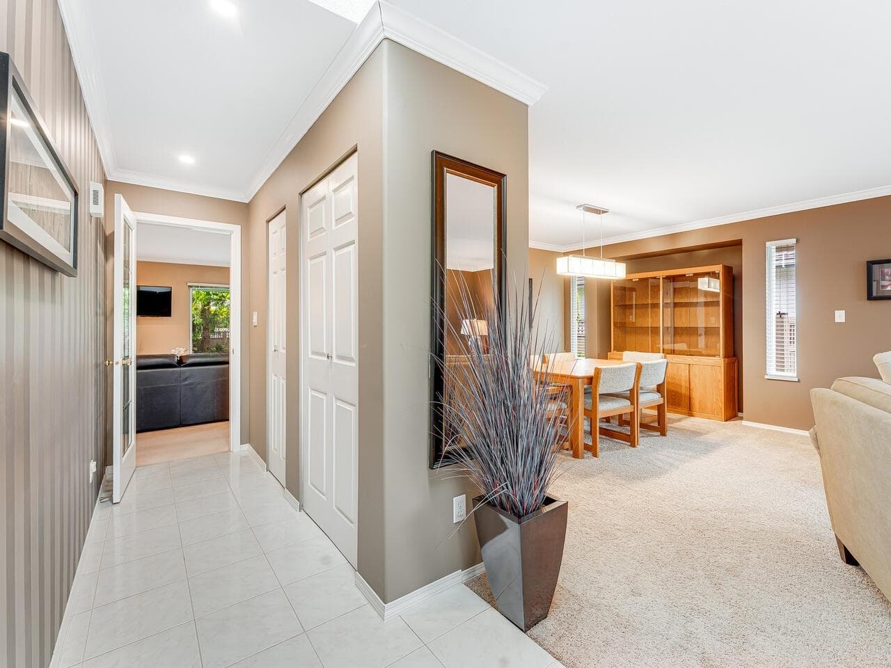 18842 64 Avenue, Surrey, V3S 7T9 — photo 4