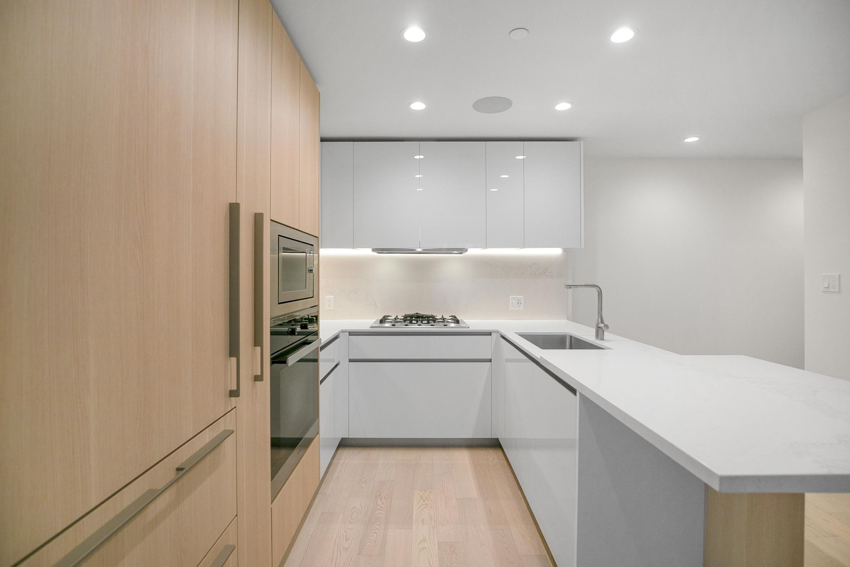 10xx - 6811 Pearson Way, Richmond, V7E 0E7 — photo 2
