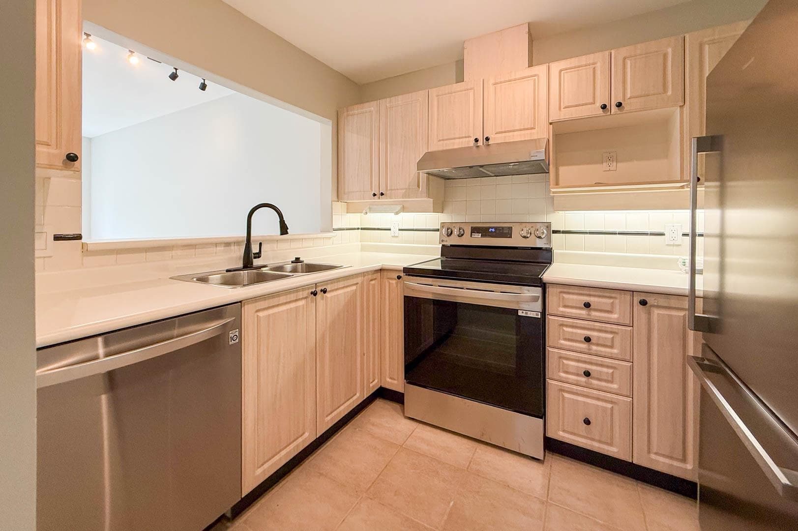 217 - 630 Roche Point Drive, North Vancouver, V7H 3A1 — photo 1