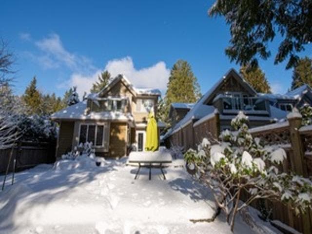 950 Seymour Boulevard, North Vancouver, V7J 2J8 — photo 3
