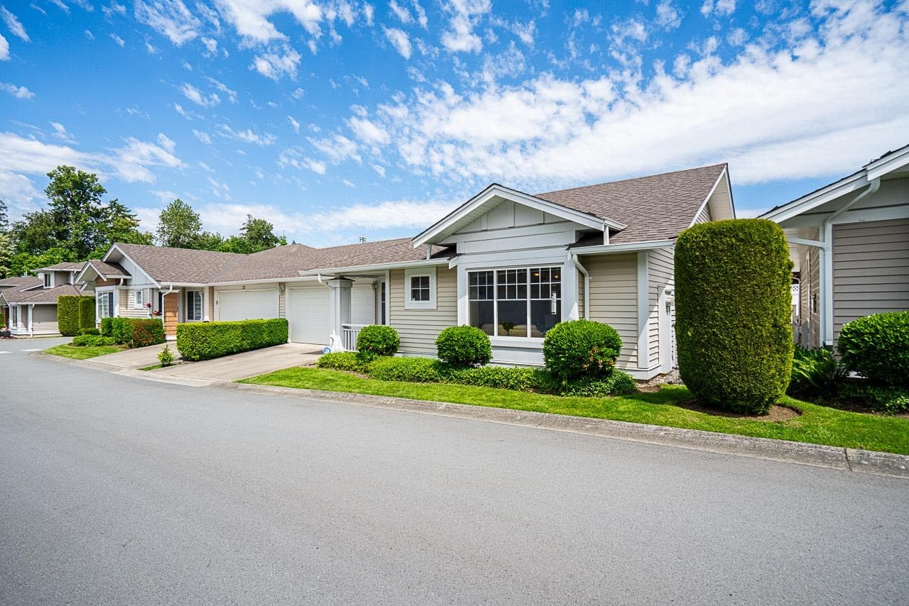 23 - 6885 184 Street, Surrey, V3S 9G1 — photo 4