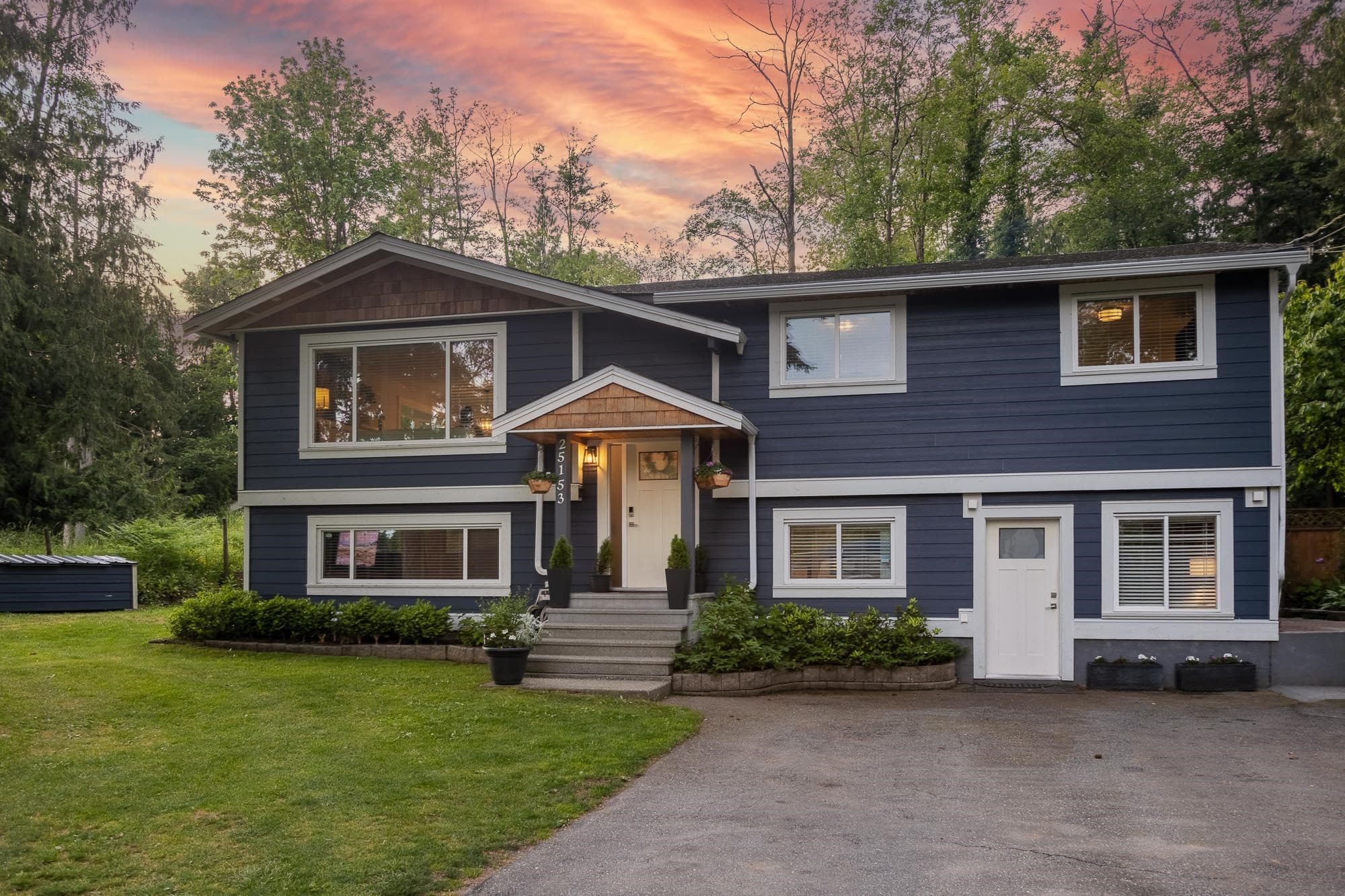 25153 11b Avenue, Langley, V4W 2S7 — photo 3