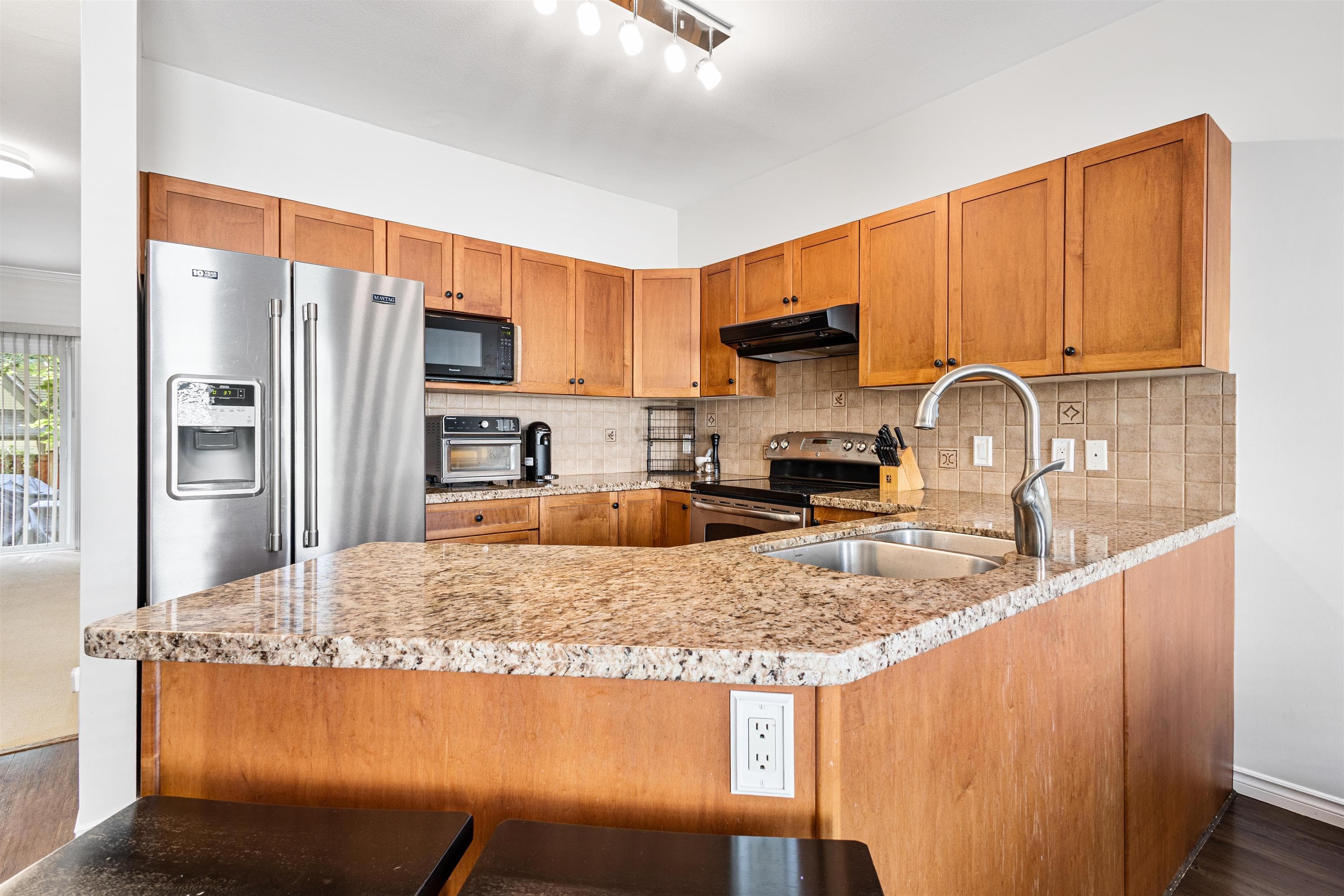 25 - 6588 188 Street, Surrey, V3S 1Z6 — photo 5