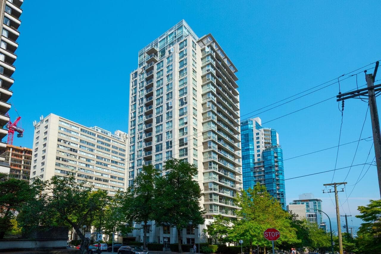 503 - 1420 W Georgia Street, Vancouver, V6G 3K4 — photo 1