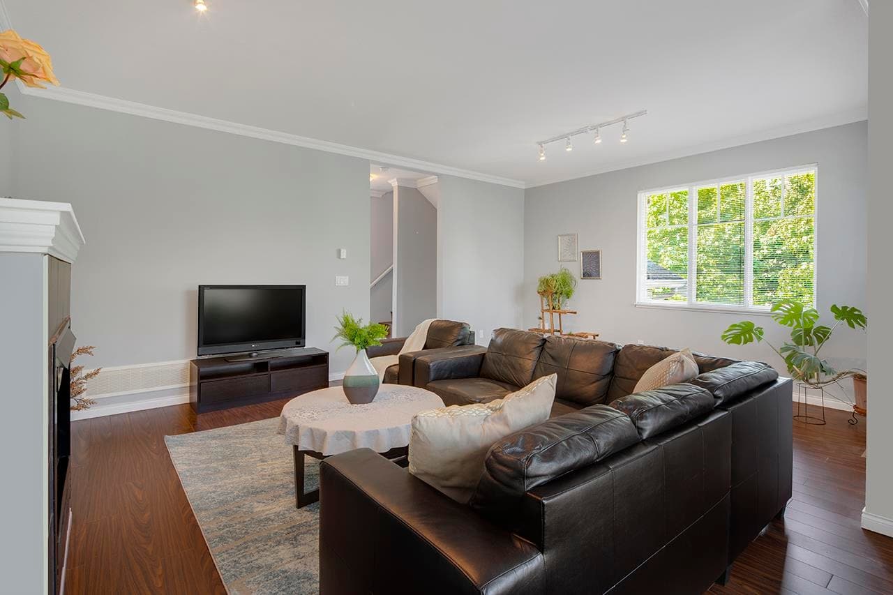 81 - 19455 65 Avenue, Surrey, V4N 0Z1 — photo 4