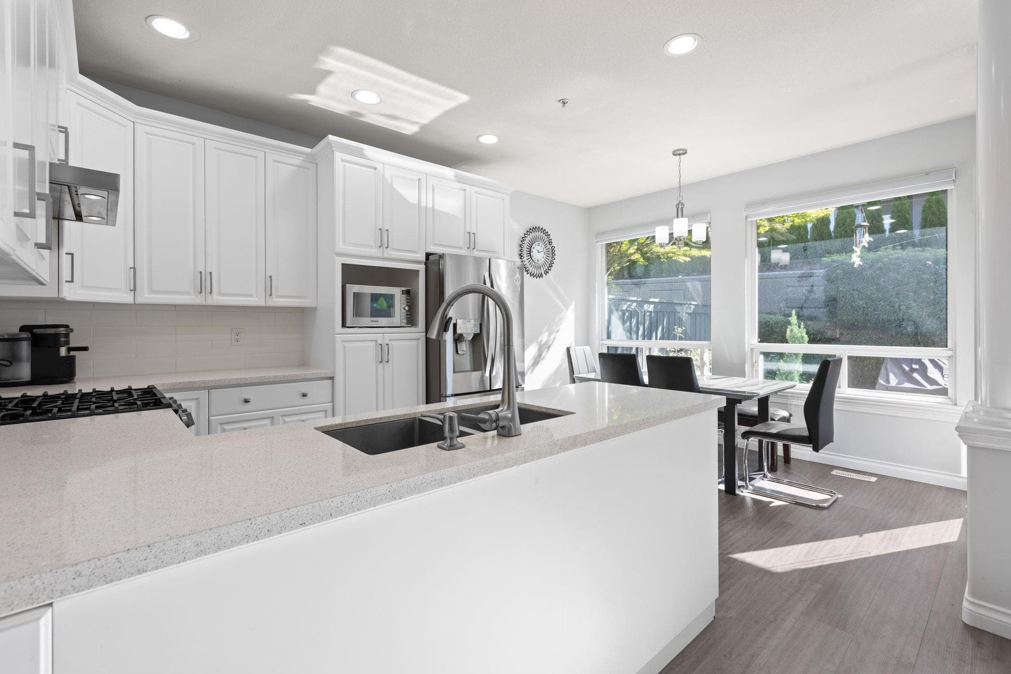 73 - 678 Citadel Drive, Port Coquitlam, V3C 6M7 — photo 2