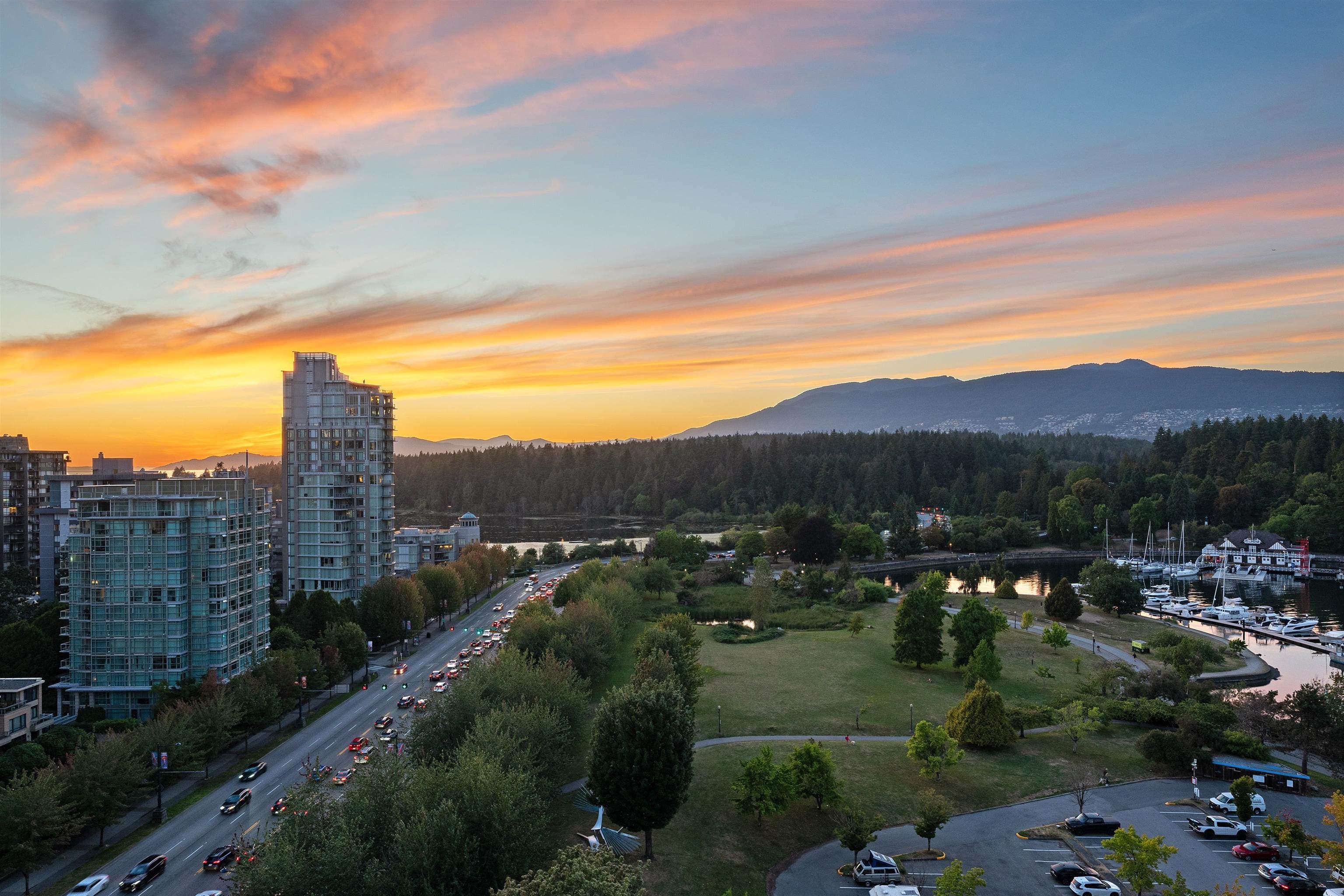 1404 - 1790 Bayshore Drive, Vancouver, V7S 2X7 — photo 2