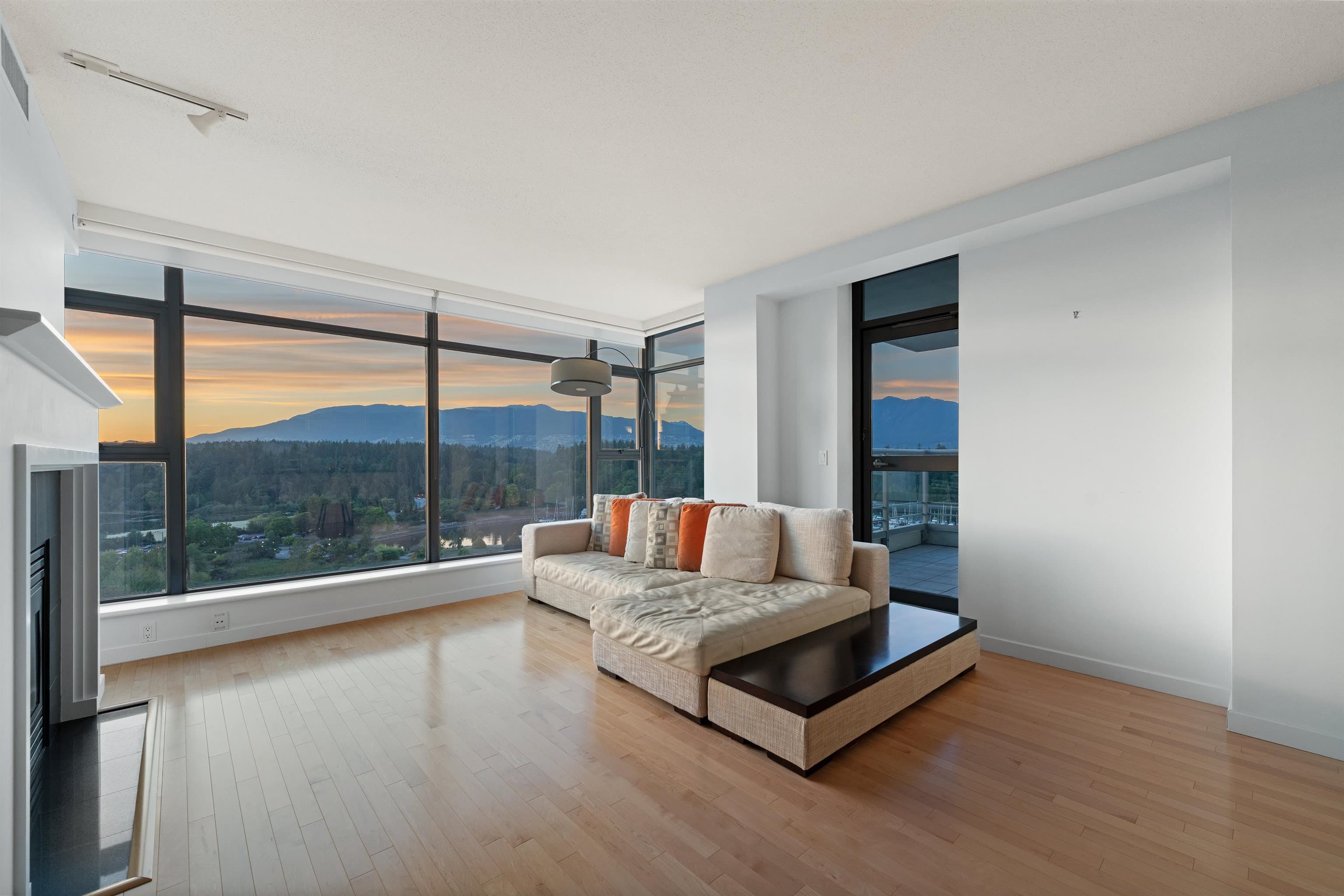 1404 - 1790 Bayshore Drive, Vancouver, V7S 2X7 — photo 1