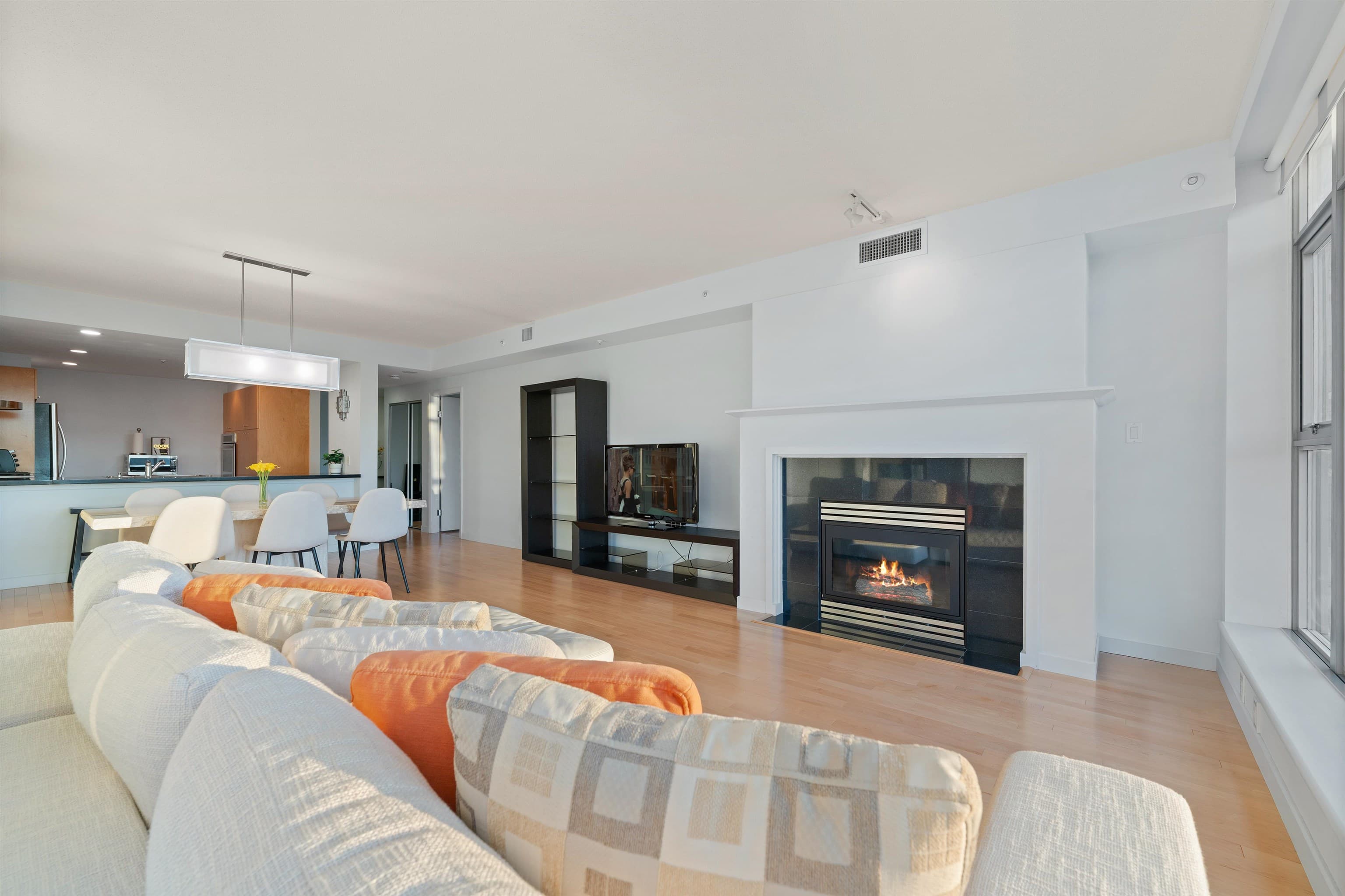 1404 - 1790 Bayshore Drive, Vancouver, V7S 2X7 — photo 5