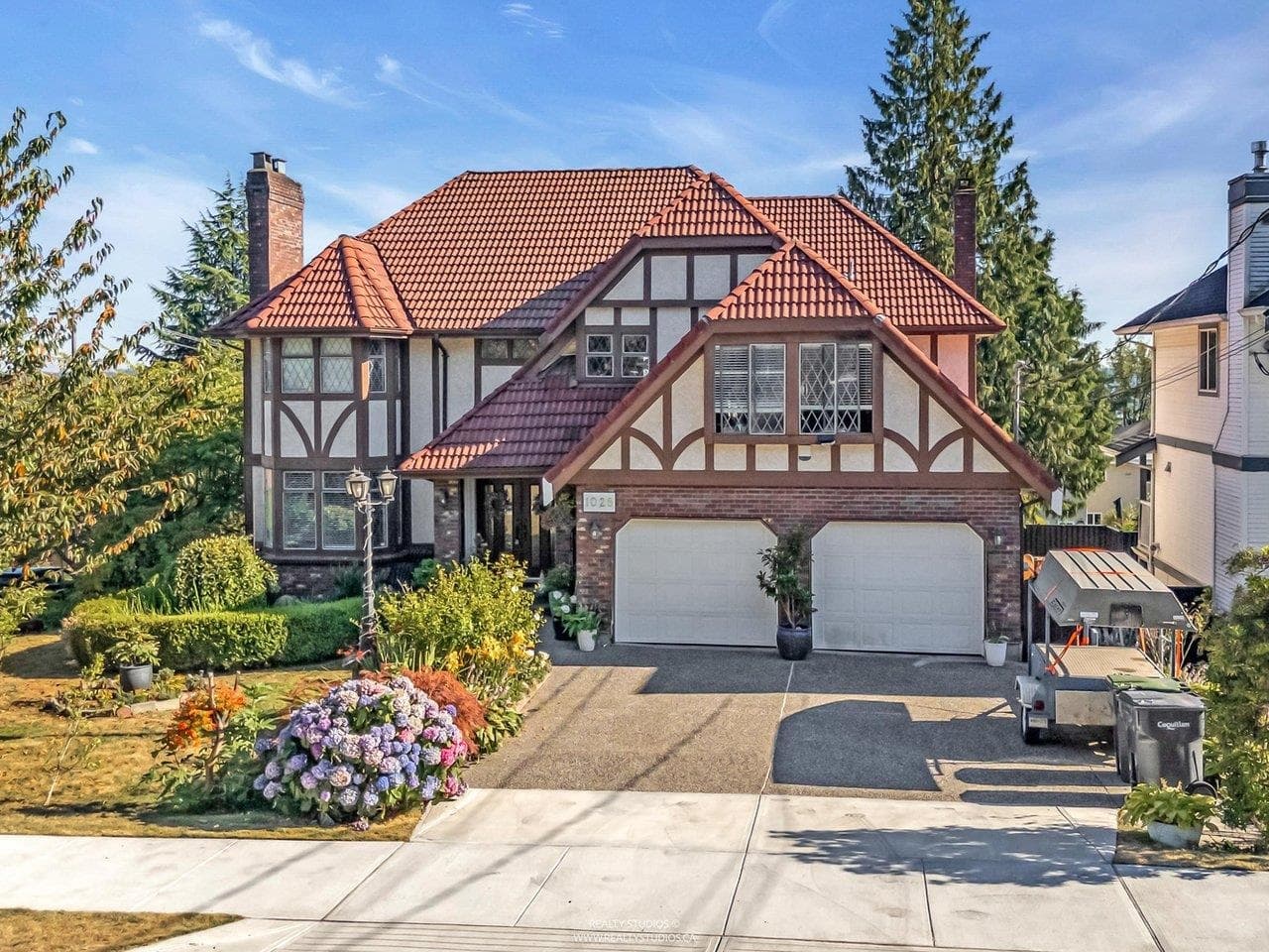 1028 Dansey Avenue, Coquitlam