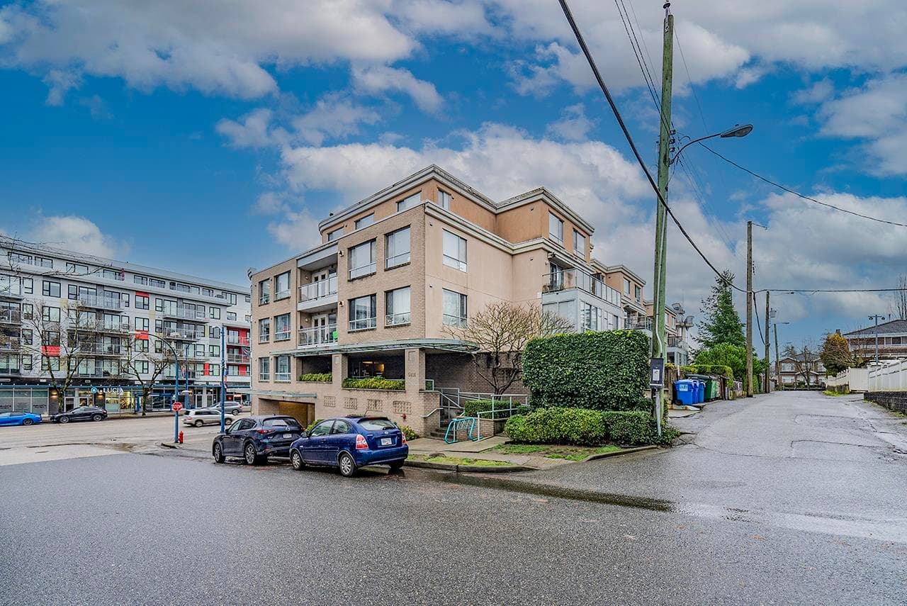 211 - 5818 Lincoln Street, Vancouver, V5R 4P7 — photo 3