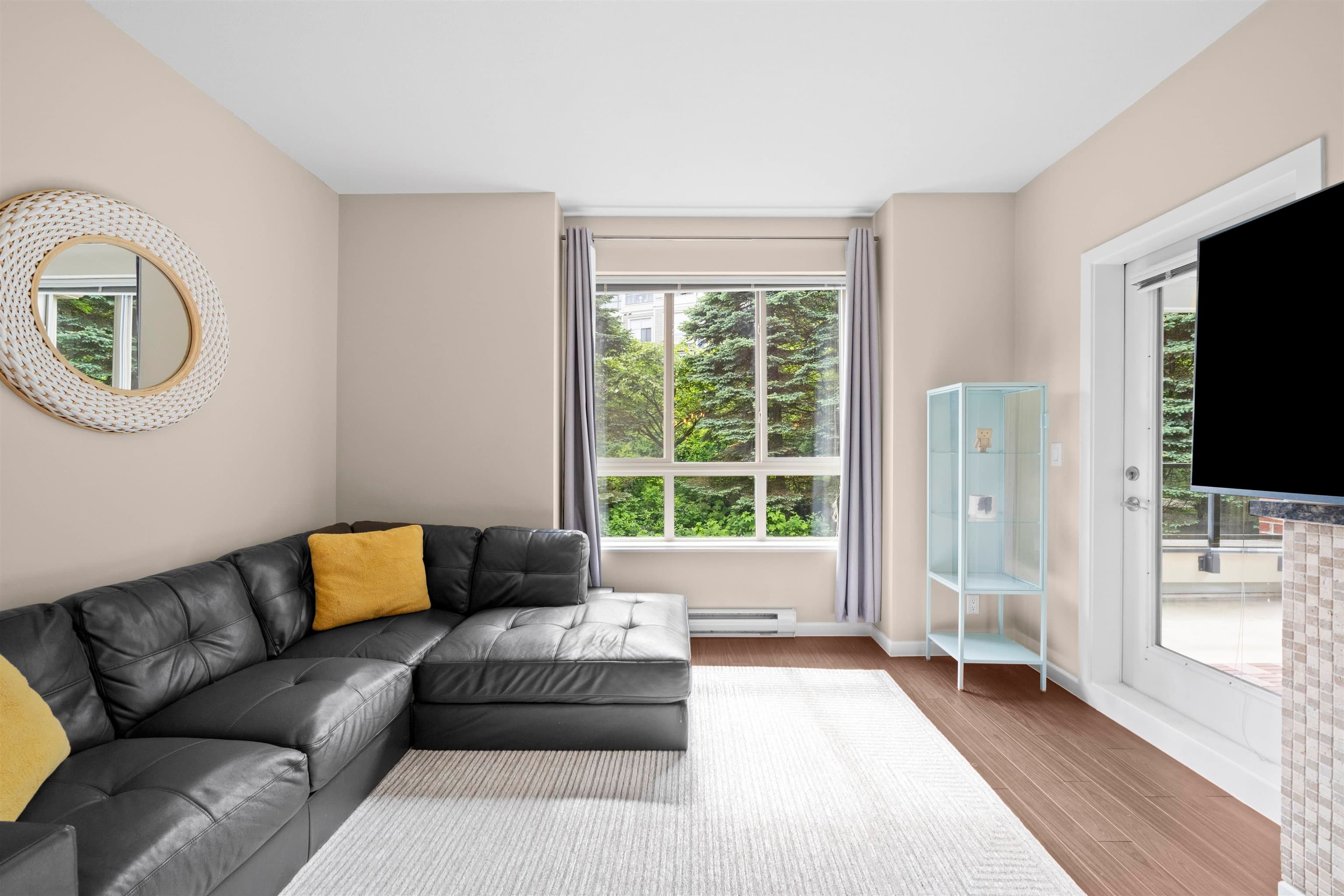 209 - 270 Francis Way, New Westminster, V3L 0C3 — photo 2
