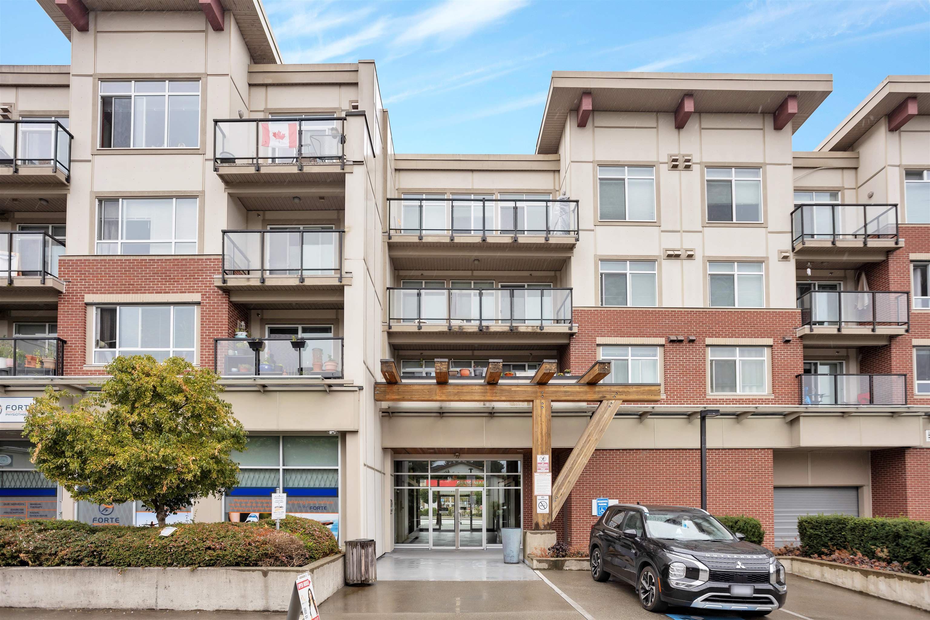 422 - 7511 120 Street, Delta