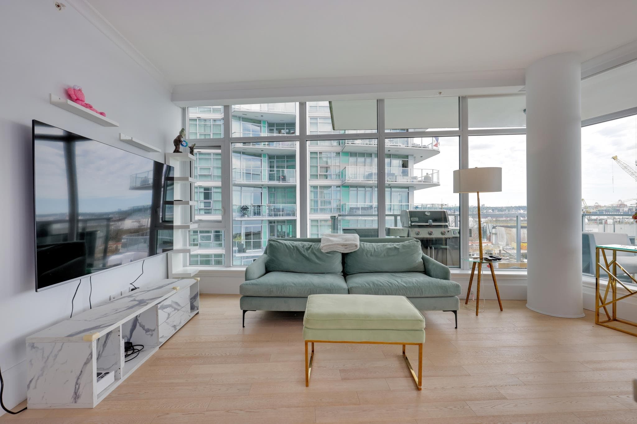 501 - 185 Victory Ship Way, North Vancouver, V7L 0G2 — photo 4