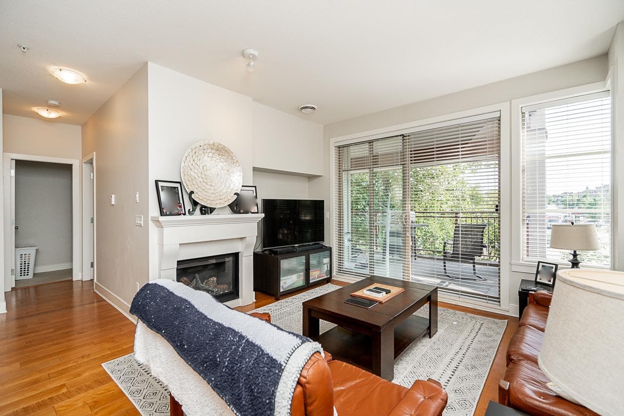 204 - 16469 64 Avenue, Surrey, V3S 6V7 — photo 2