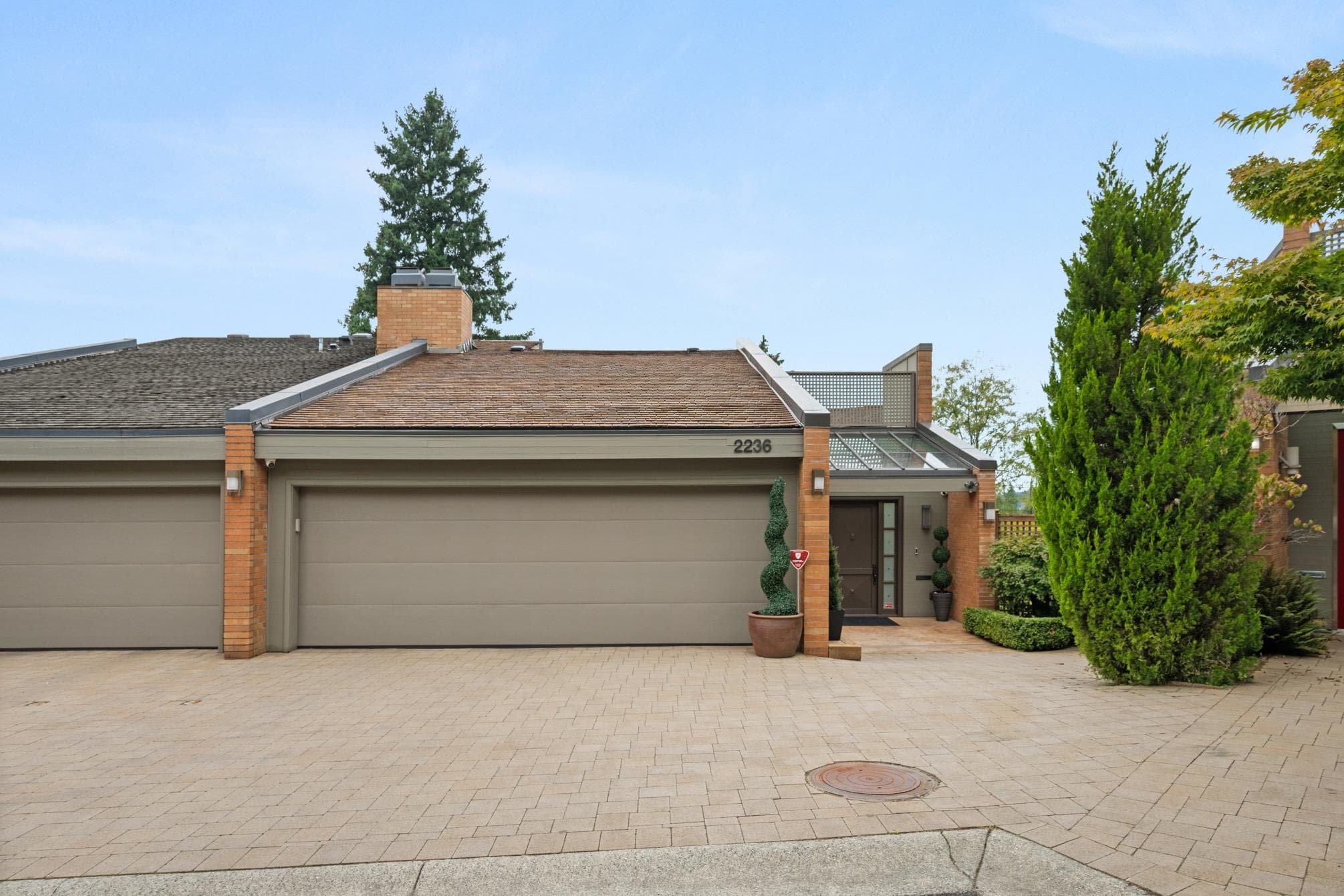 2236 Yewbrook Place, Vancouver, V6P 6K4 — photo 4